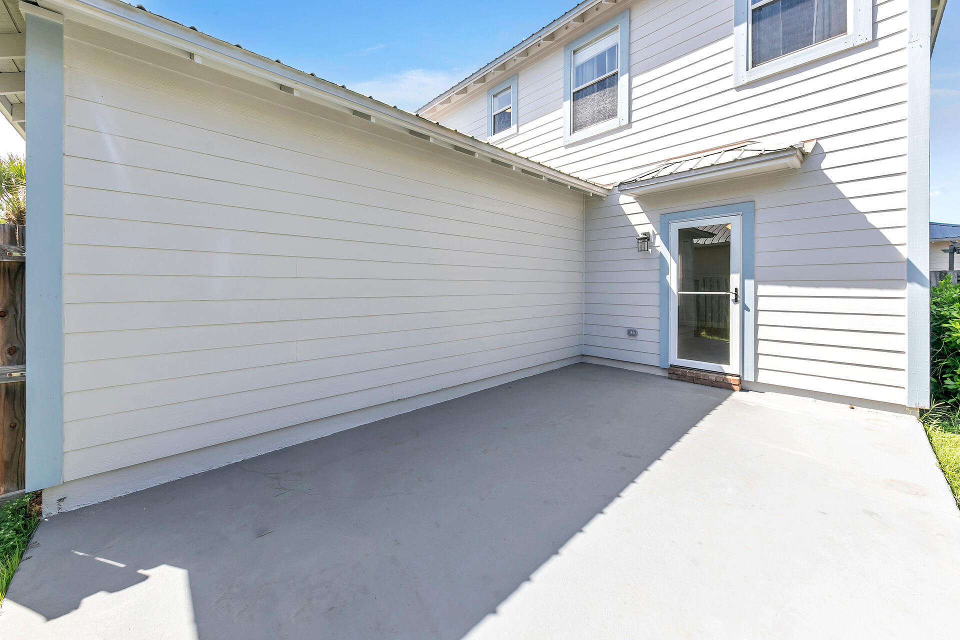 EAGLE BAY - Residential