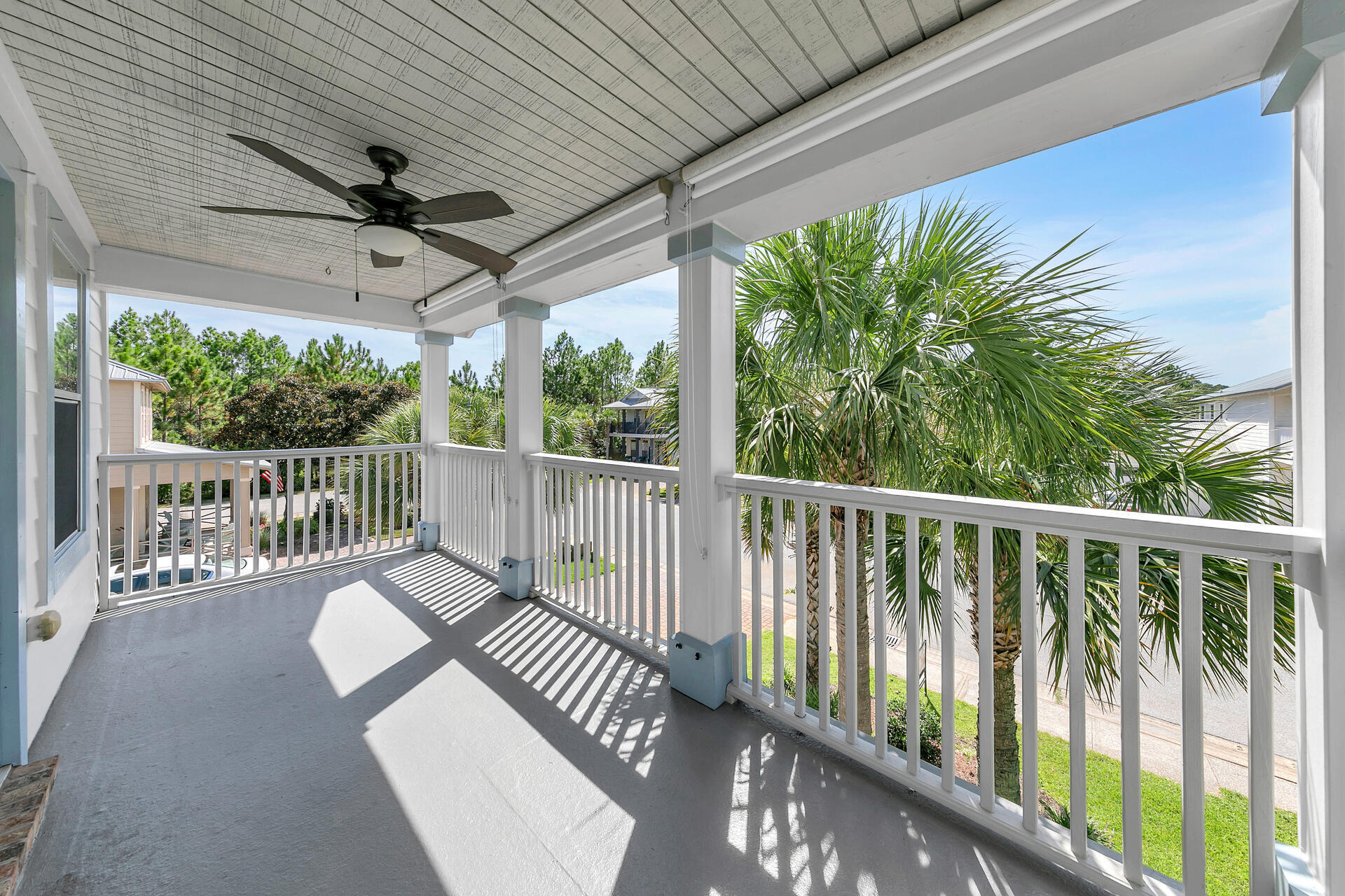 EAGLE BAY - Residential