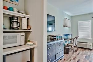 INN AT GULF PLACE - Residential