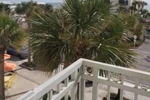 INN AT GULF PLACE - Residential