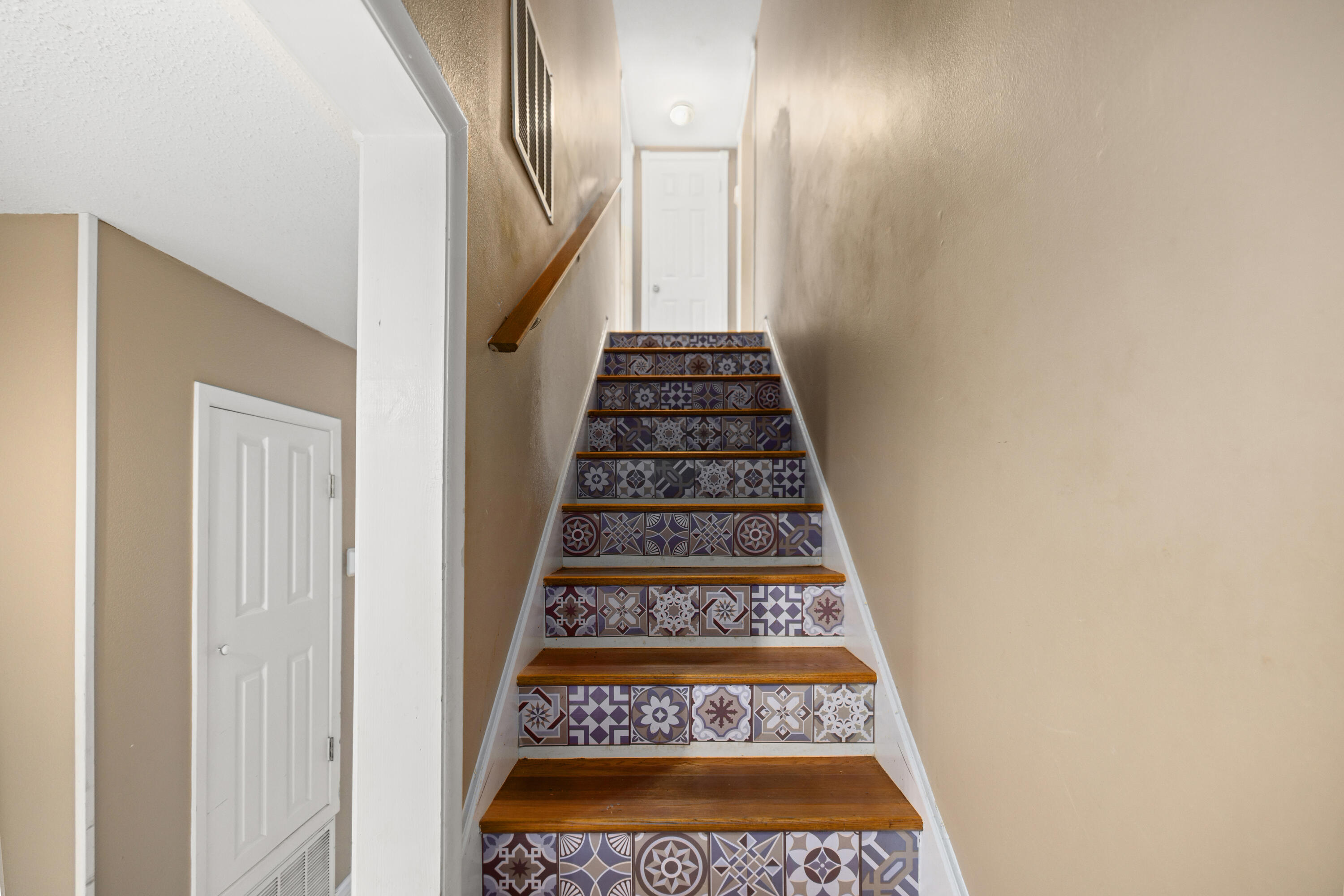 LAKE LORRAINE ESTATES 2 - Residential