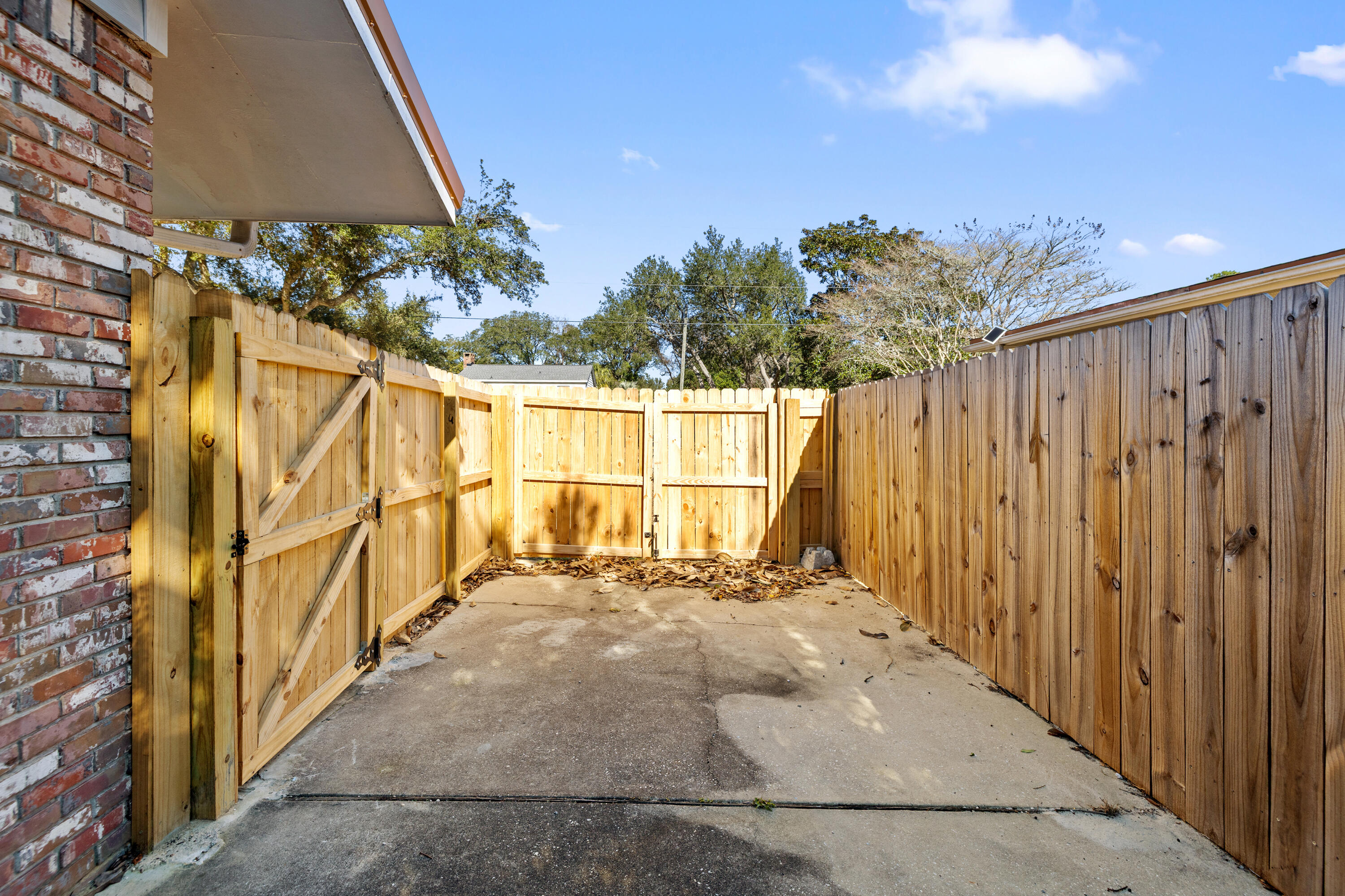 LAKE LORRAINE ESTATES 2 - Residential