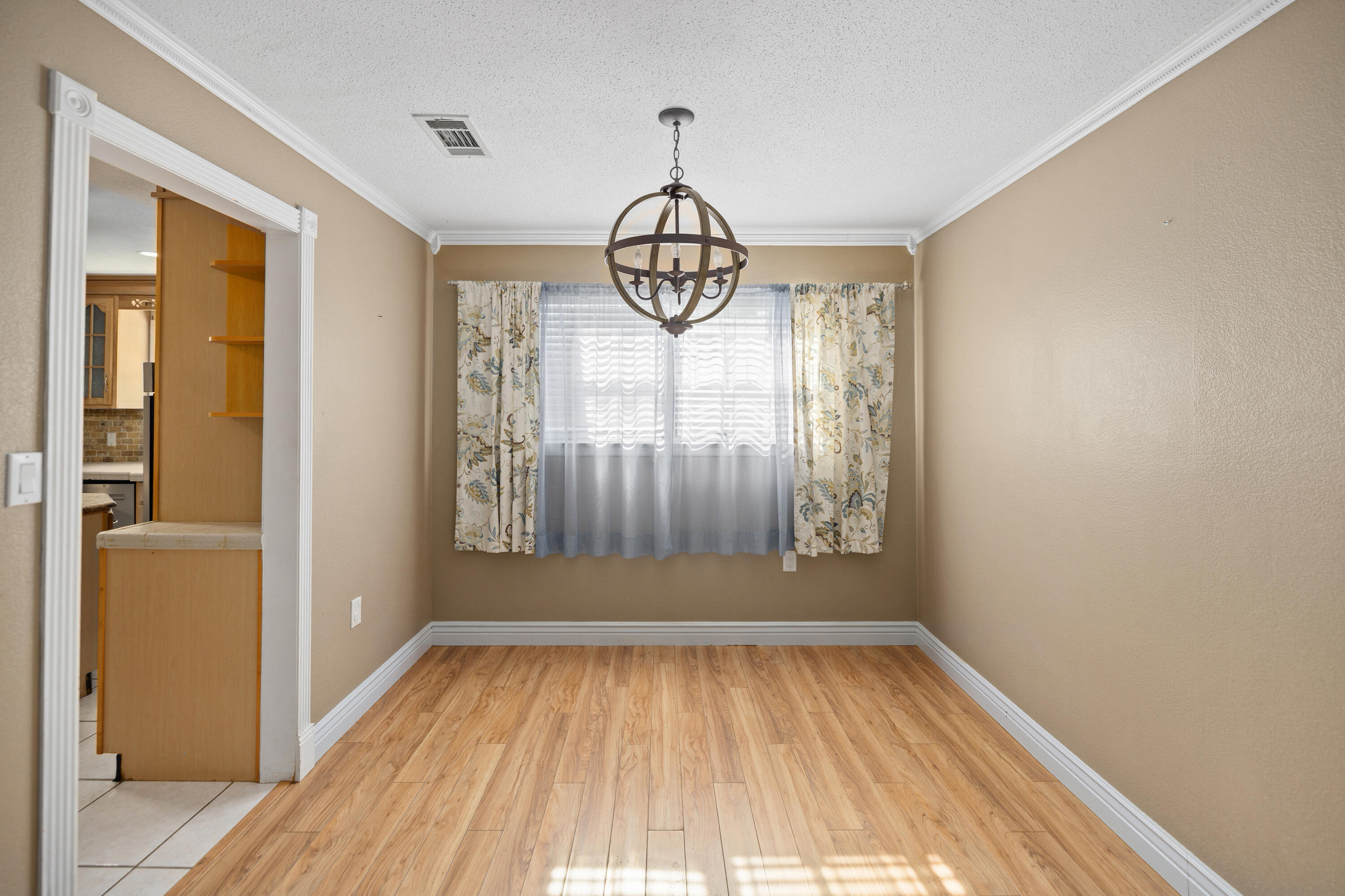 LAKE LORRAINE ESTATES 2 - Residential