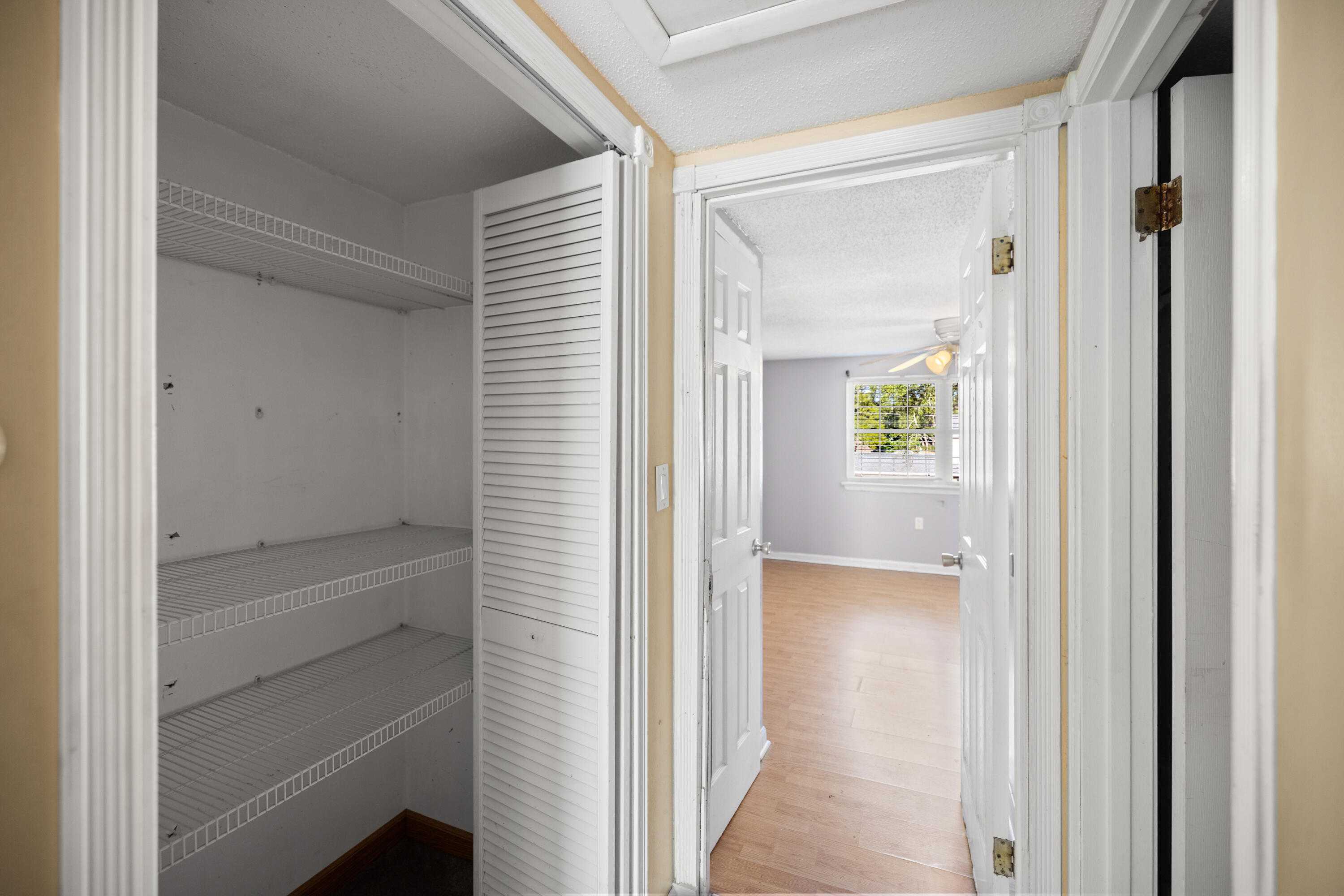 LAKE LORRAINE ESTATES 2 - Residential