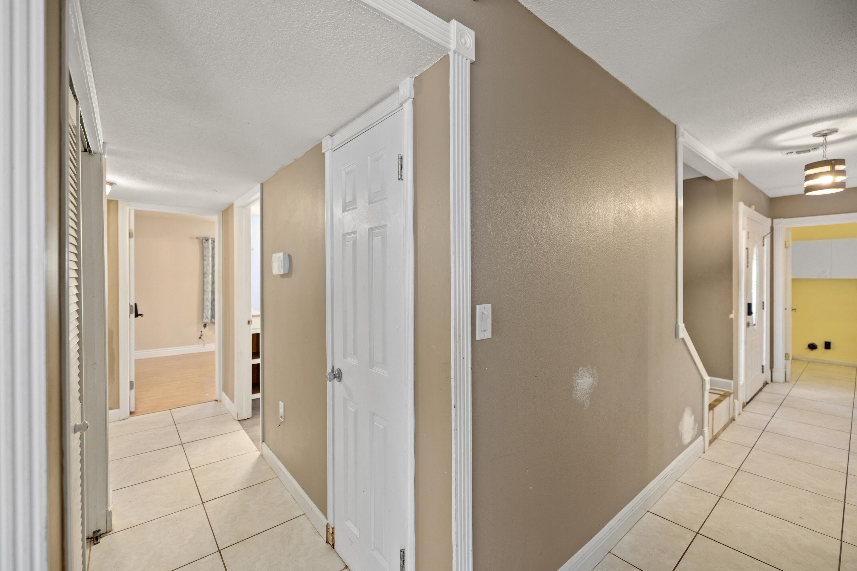 LAKE LORRAINE ESTATES 2 - Residential