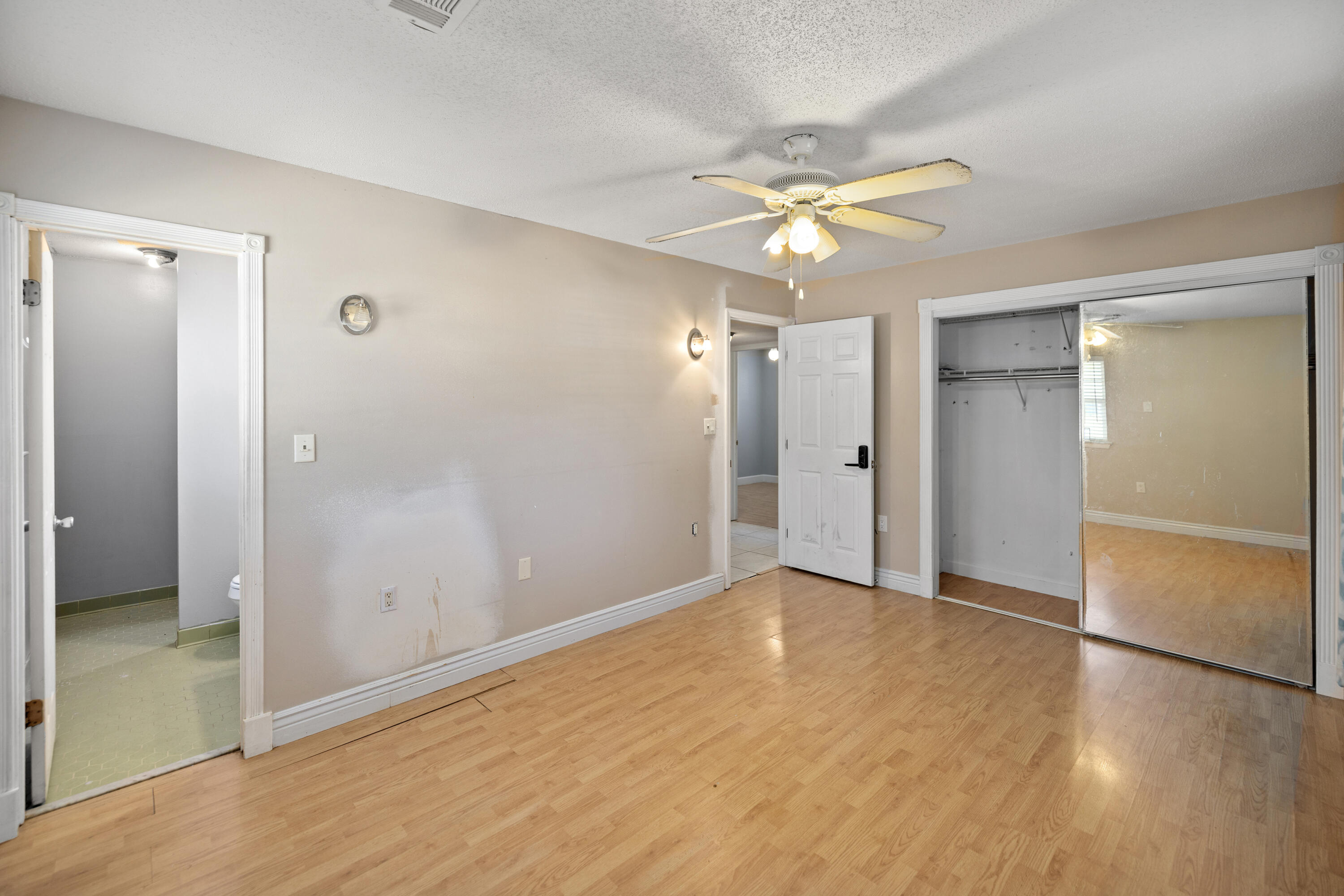 LAKE LORRAINE ESTATES 2 - Residential