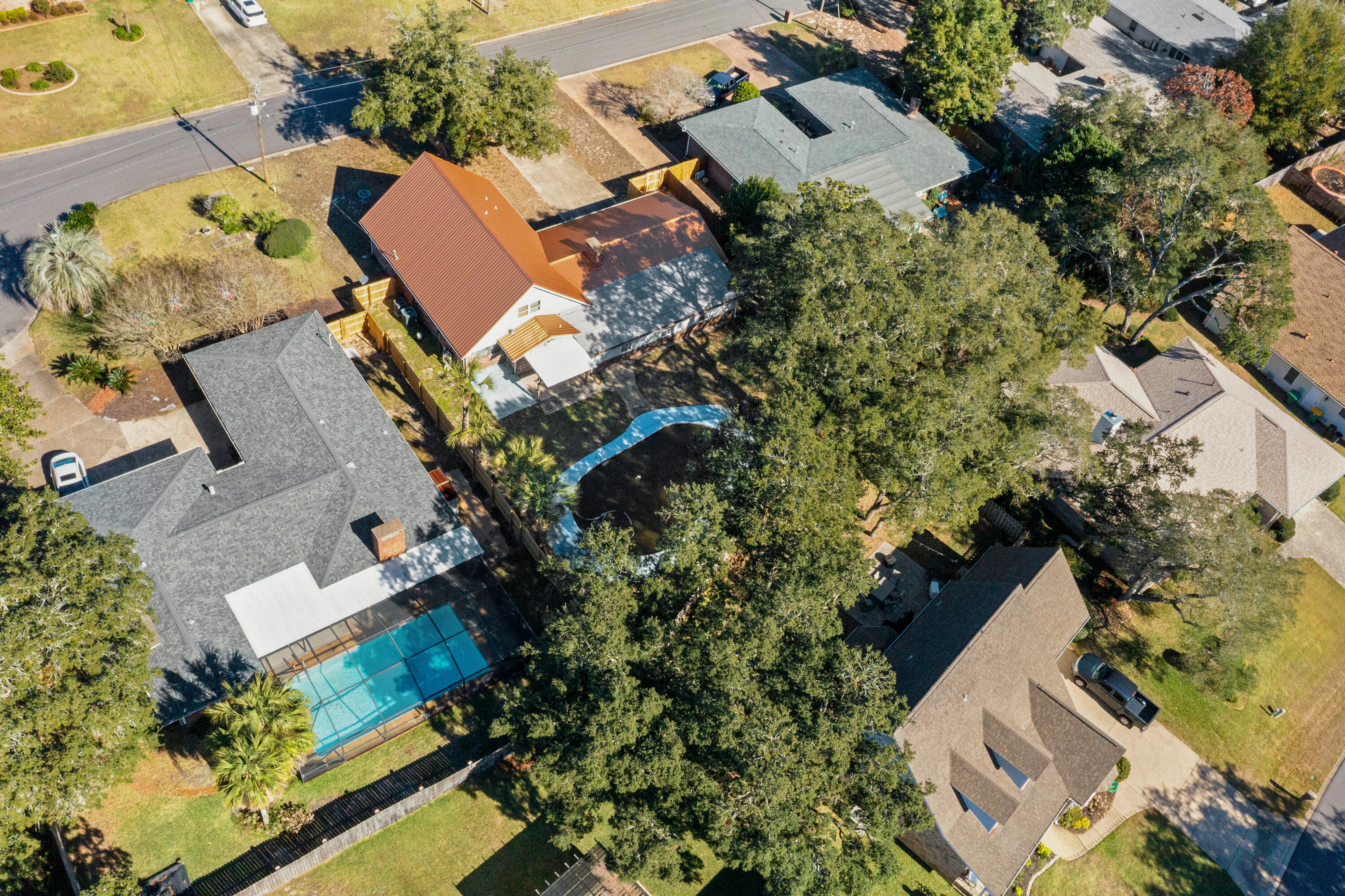 LAKE LORRAINE ESTATES 2 - Residential