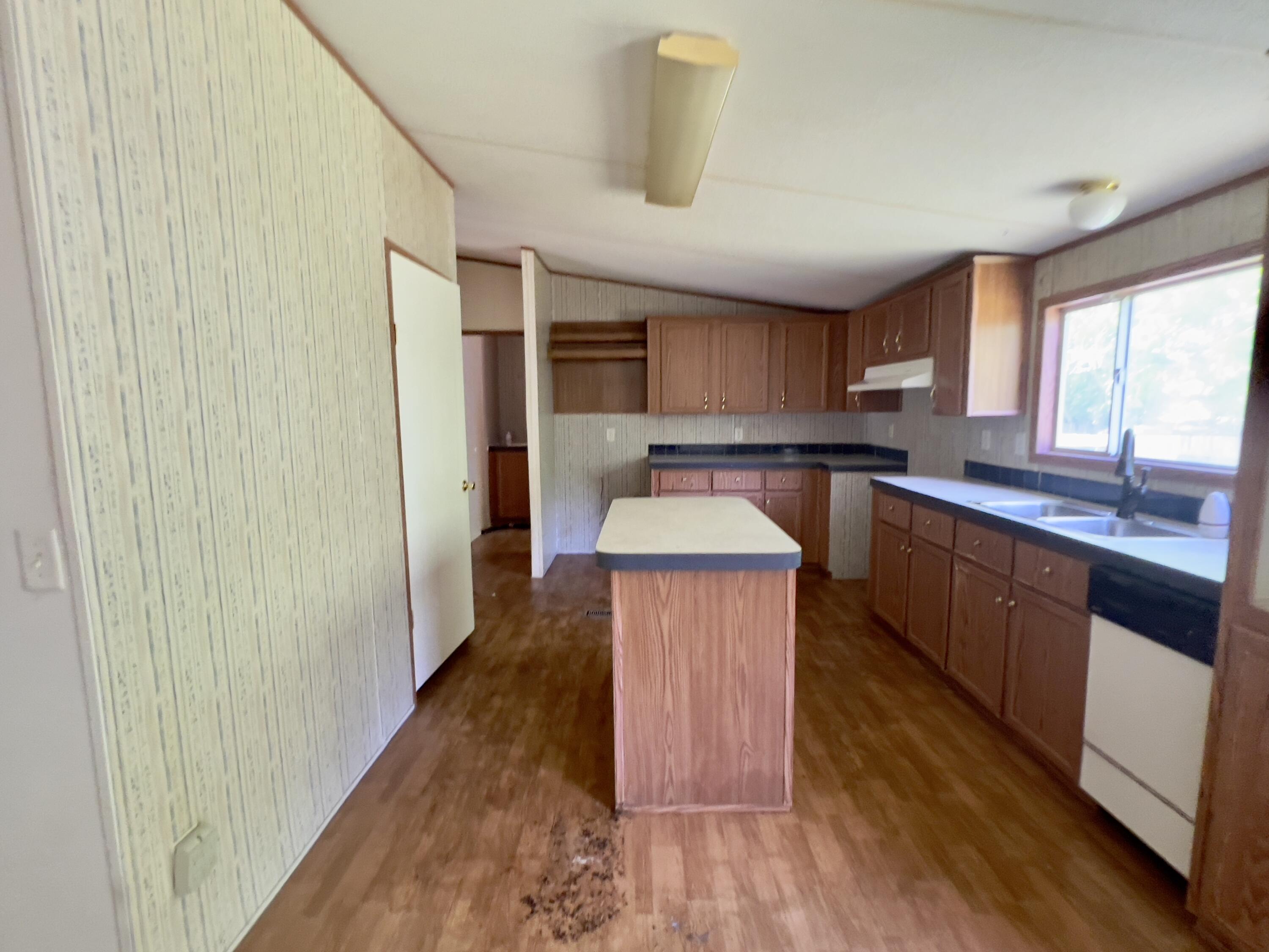 BAREFOOT ESTATES - Residential