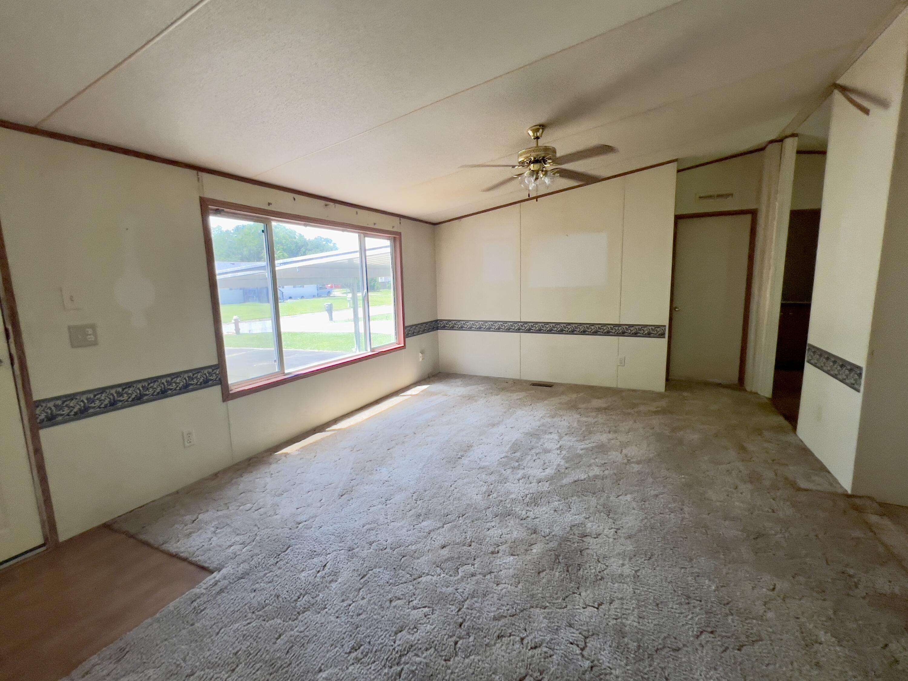 BAREFOOT ESTATES - Residential