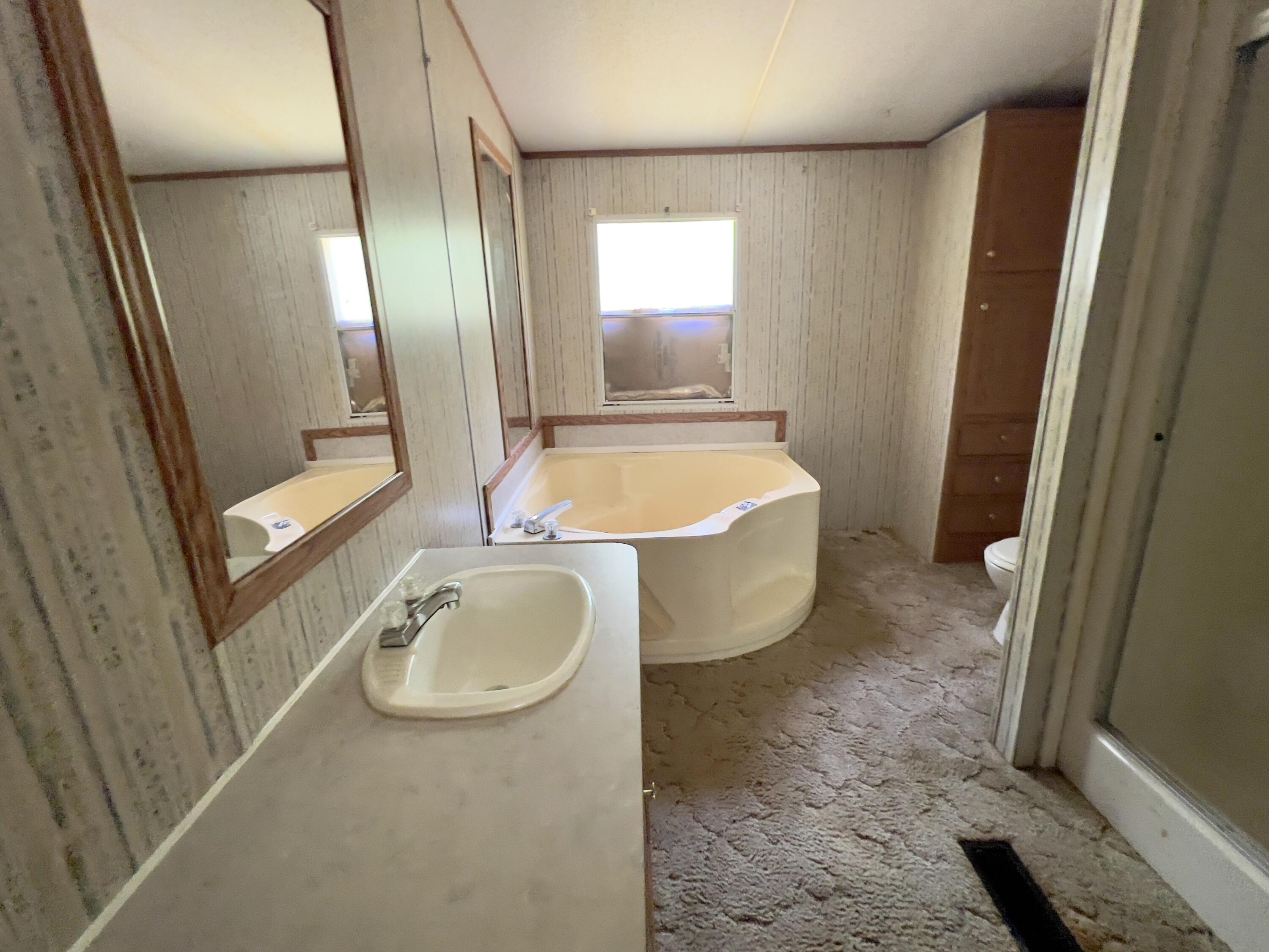 BAREFOOT ESTATES - Residential