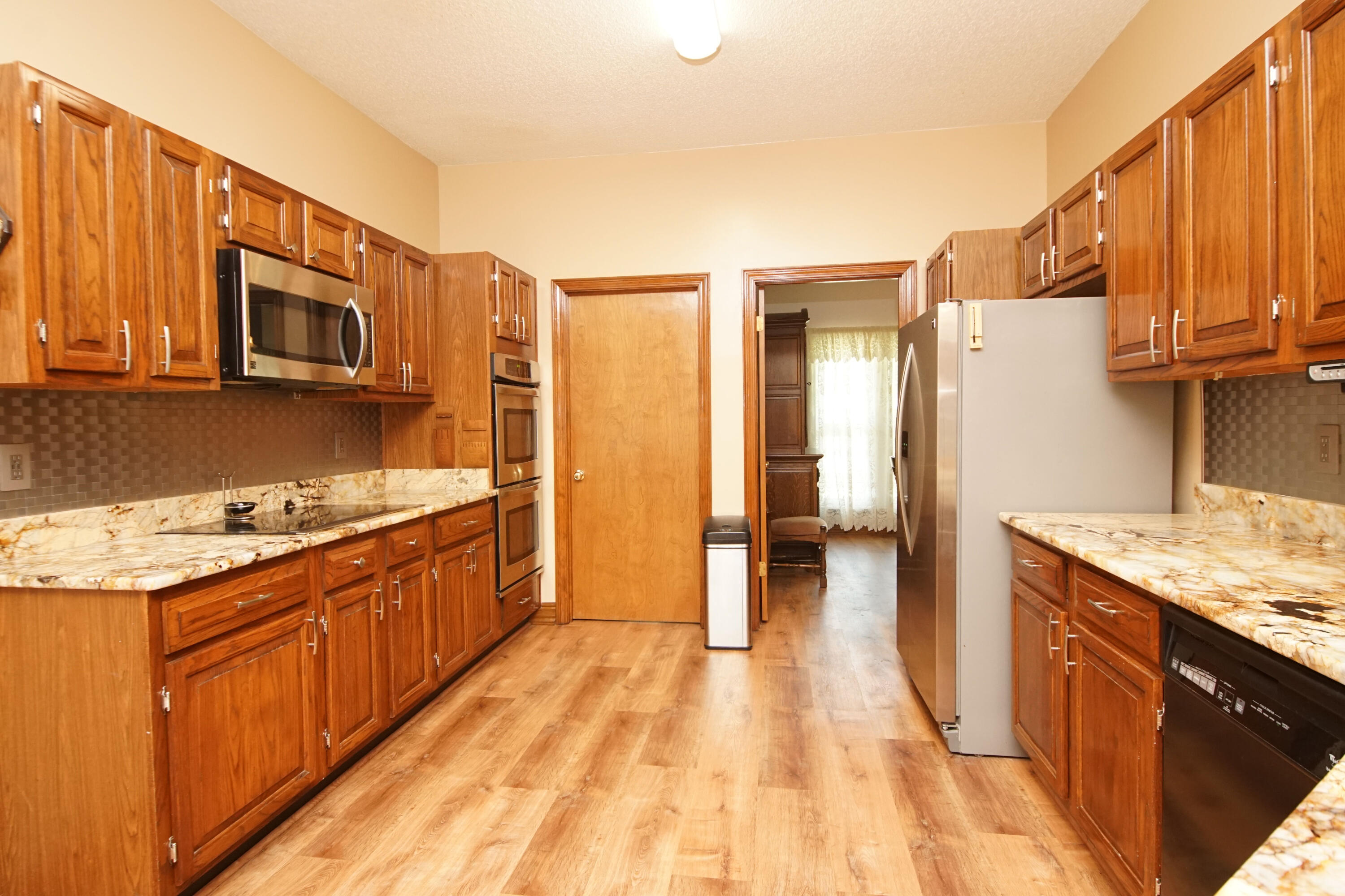 RAINTREE ESTATES #2 - Residential