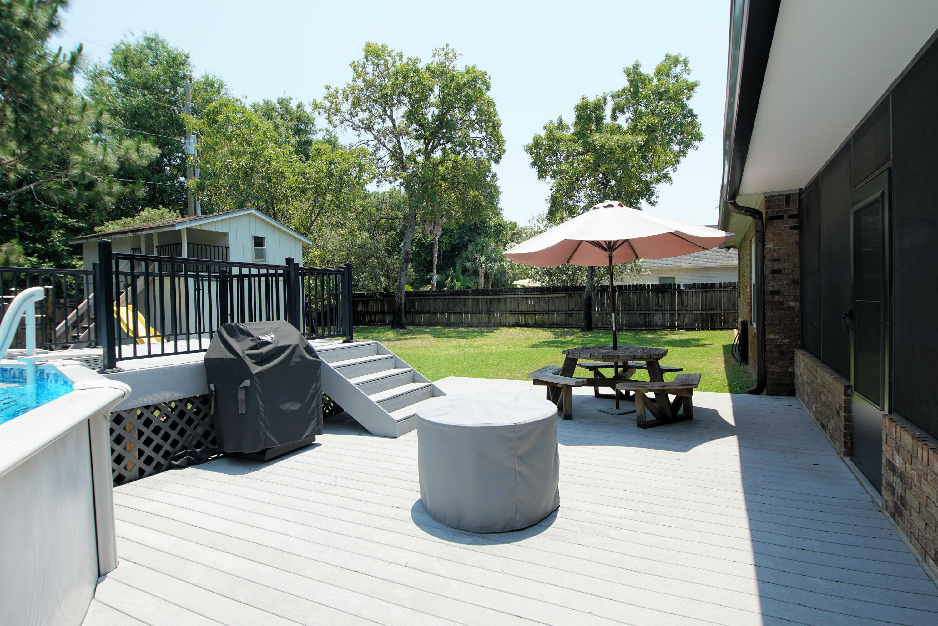 RAINTREE ESTATES #2 - Residential