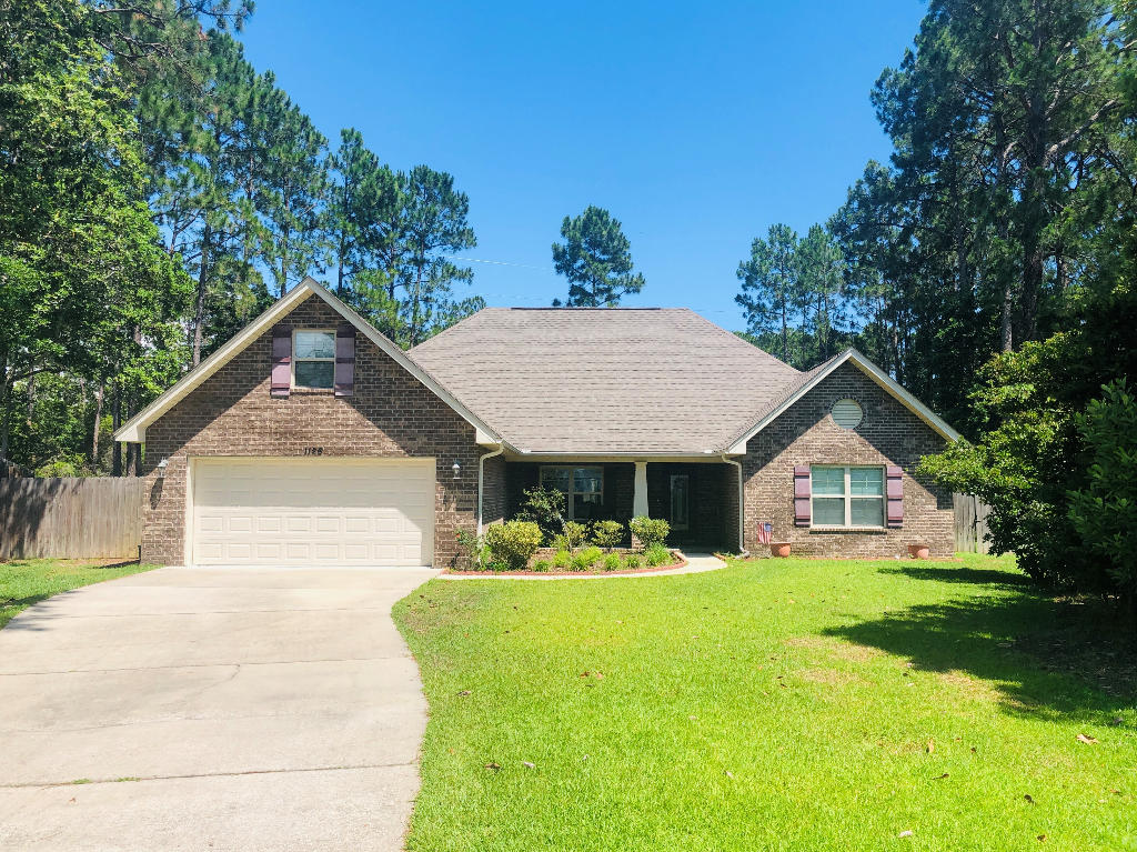 This newer Bluewater Bay gem is split with 3 beds and full bath on one side of the home, bonus room above garage and master w/tray ceiling on the other side. Master bath is impressive with extra-long granite double vanity, ceramic tile floors, tiled shower w/handheld and rainfall shower heads, separate jetted tub, walk-in closet. Kitchen features wall oven and convection cook microwave, stylish vent hood above electric cooktop, glass tile backsplash. Soft-close cabinets are espresso w/stainless handles that complement the granite counters and stainless apron front sink. Modern pendants on a dimmer light the bar-height counter and breakfast area. Open family room has gorgeous fireplace. Wired for surround sound. Nest smart thermostat installed. Dining room has tray ceiling.