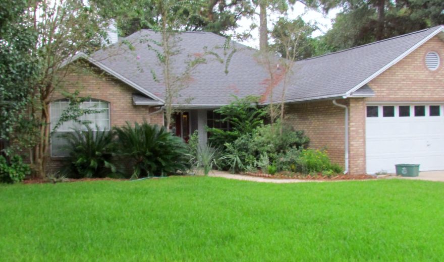 Charming house in Rocky Bayou Estates featuring a spacious great room with cathedral ceiling, lanai that overlooks a large back yard, family style kitchen with large breakfast opens into the great room. New granite counter tops and new hardwood floors in all rooms, new sod in the yard with sprinkler system on city water, and a security system make this a first choice. Pets will be allowed with a $255.00 non refundable pet fee for each pet. Each adult intending to live in the property must fill out an application and be on the lease. Property will be available to move into on the 17th of June.