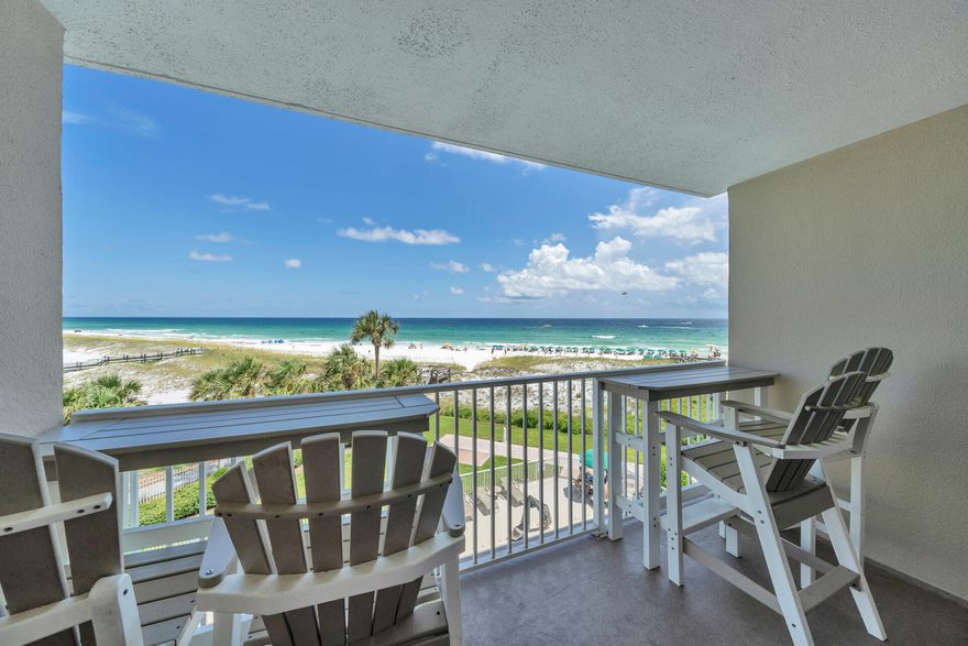 Destin on the Gulf Condominiums are nestled directly on the sugar white beaches of Destin, the ideal destination for you next vacation. This unit is gorgeously decorated and appointed with the comforts of home to make your stay pleasurable. Guests will relish the amazing balcony views of the Gulf of Mexico. With a private boardwalk and walkway, visitors have easy beach access...paradise is just footsteps away from your room. The beachfront pool offers a place that the entire family can splash around and have a great time. Use our charcoal grills to cook seafood from the local charter boats or grill your favorite meal.