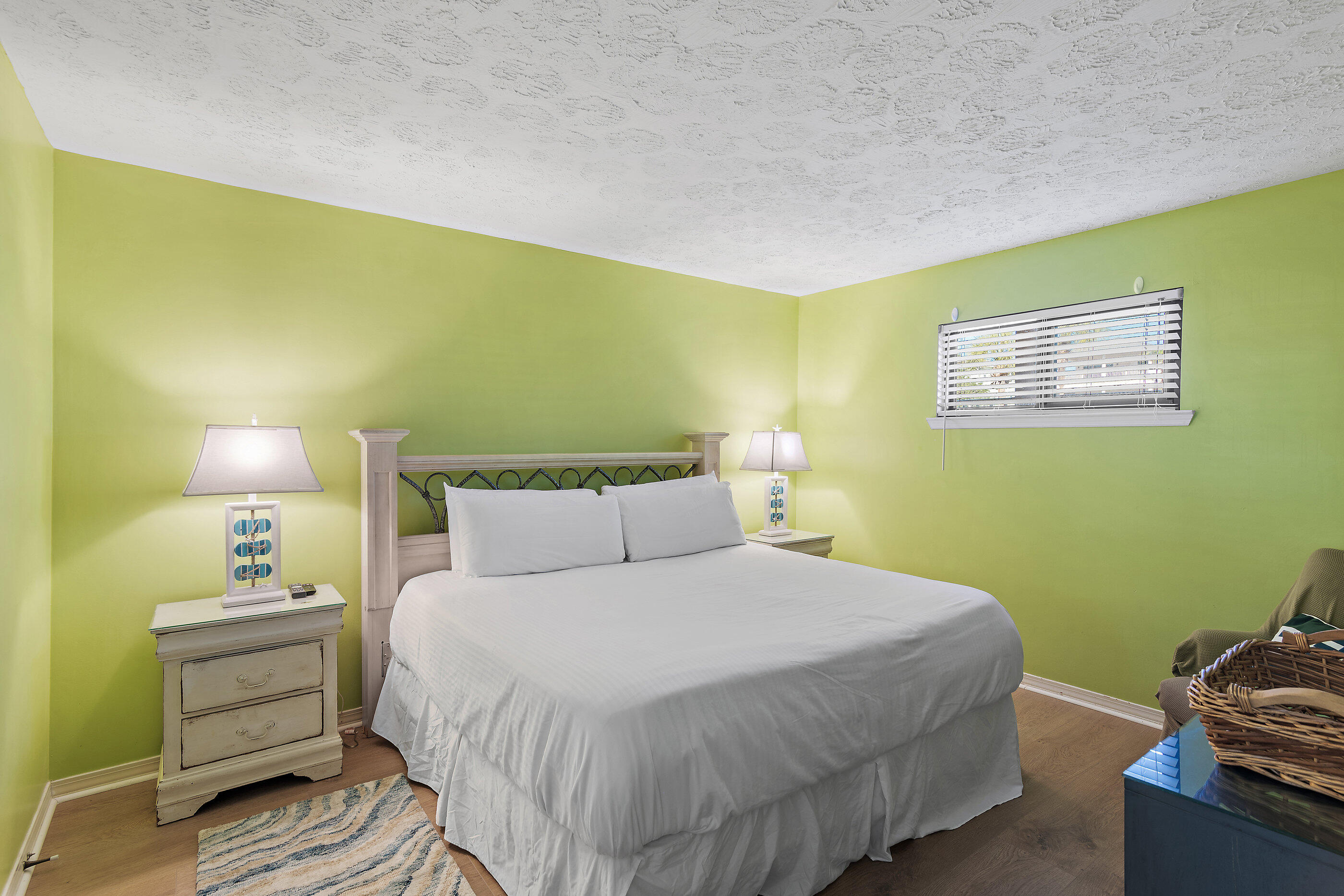 CRYSTAL VILLAS CONDO - Residential