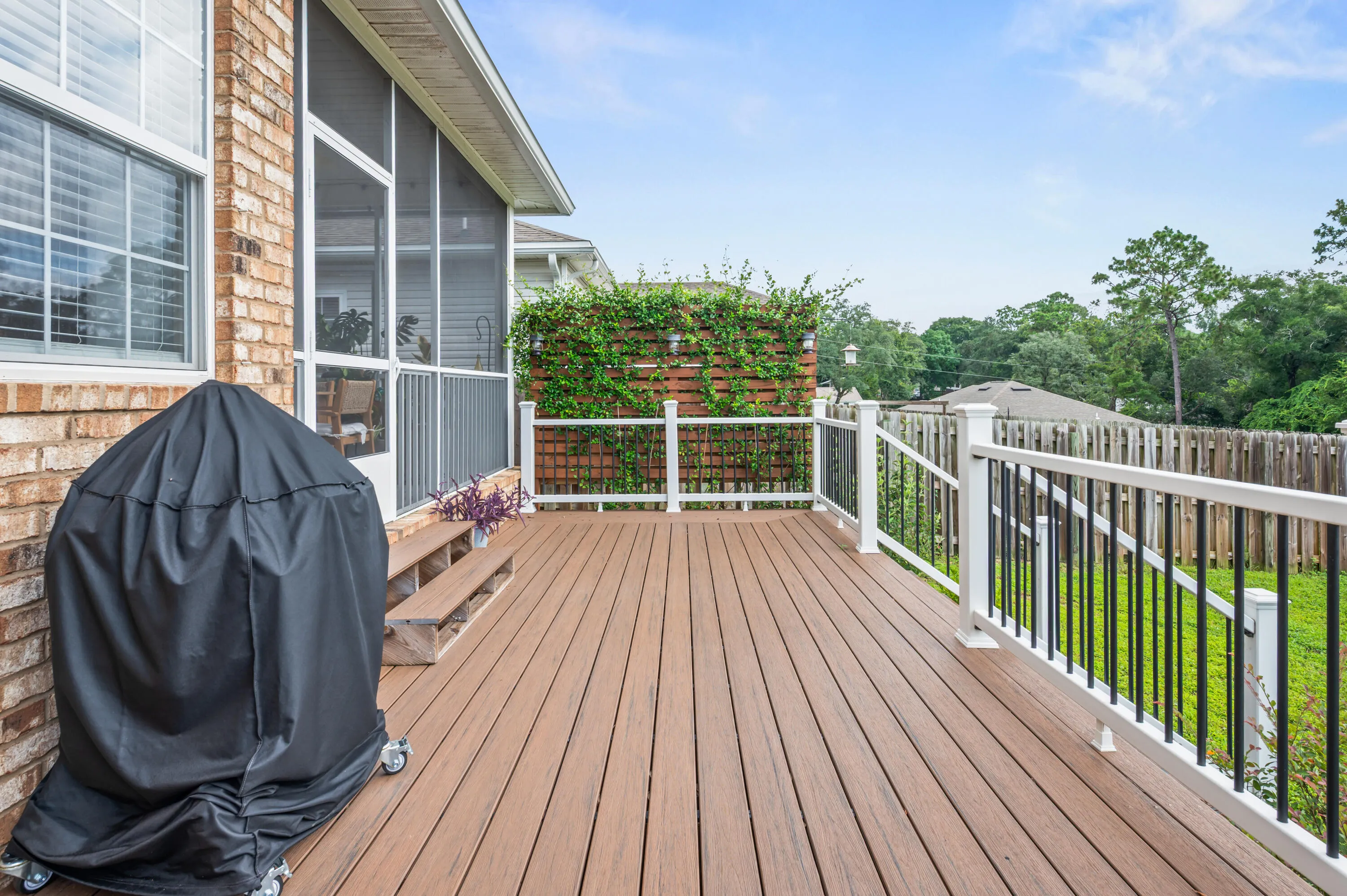 Niceville, Florida 32578, United States, 3 Bedrooms Bedrooms, ,2 BathroomsBathrooms,Residential,Pending,180595