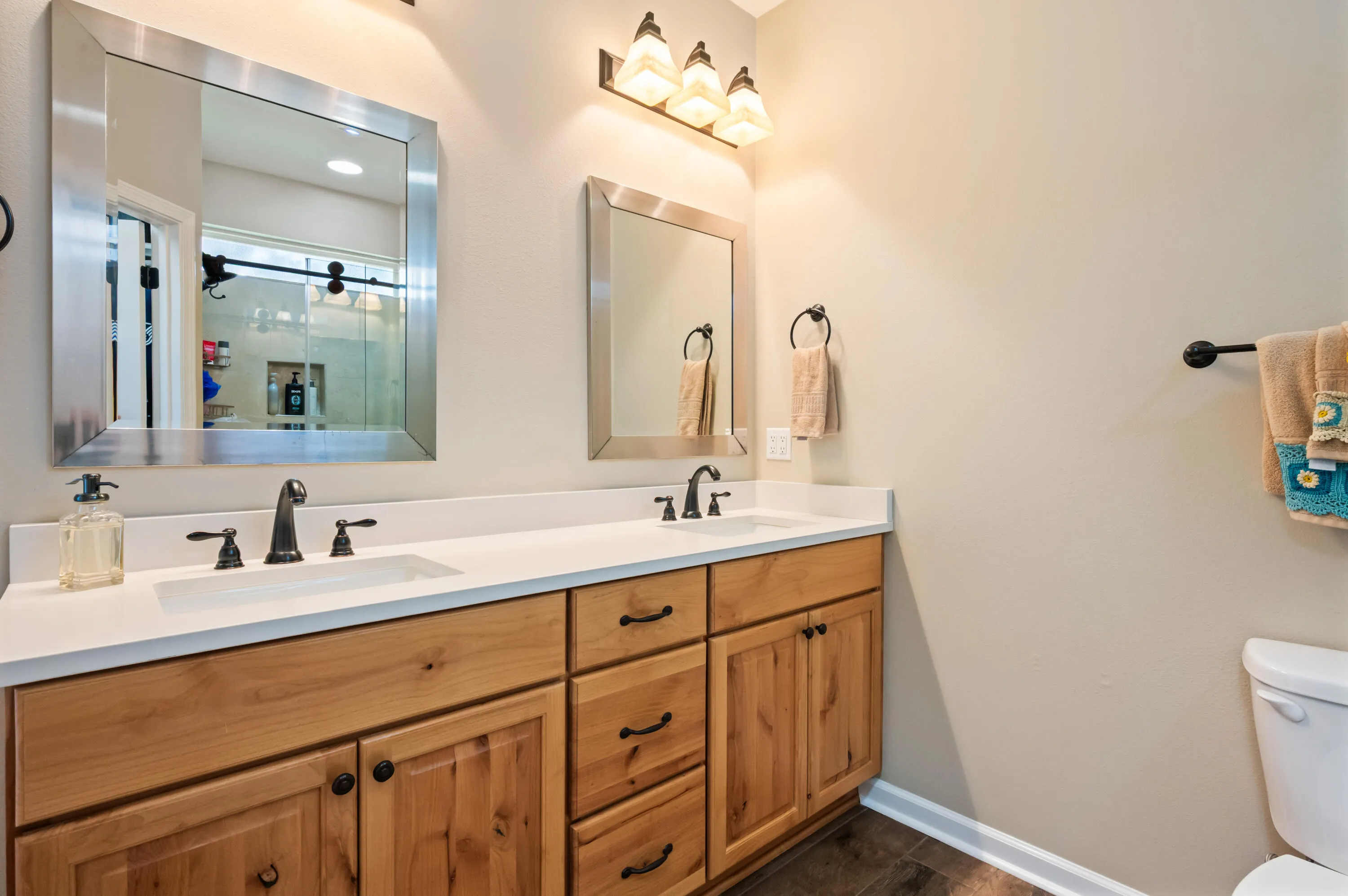 Niceville, Florida 32578, United States, 3 Bedrooms Bedrooms, ,2 BathroomsBathrooms,Residential,Pending,180595