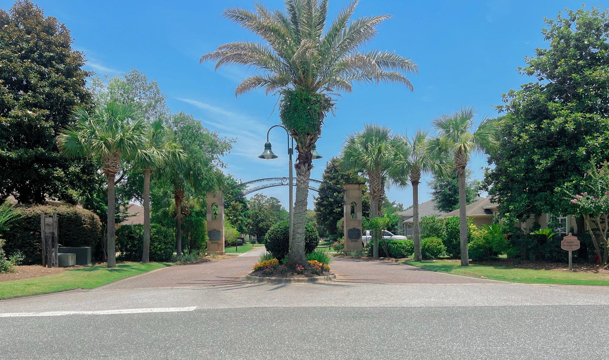 CHARDONNAY ESTATES - Residential