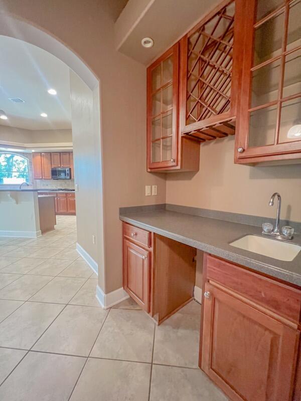 CHARDONNAY ESTATES - Residential