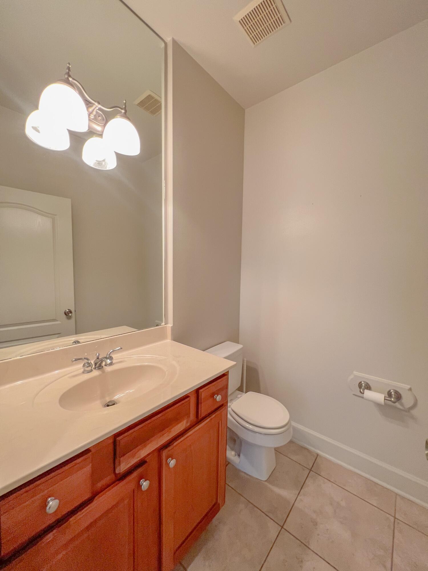 CHARDONNAY ESTATES - Residential