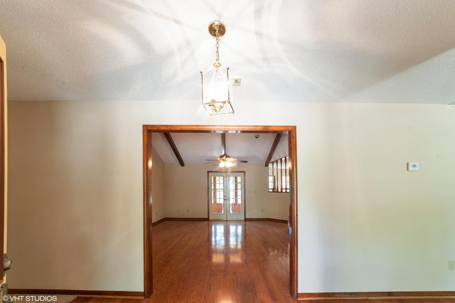 TWIN LAKES ESTATES - Residential