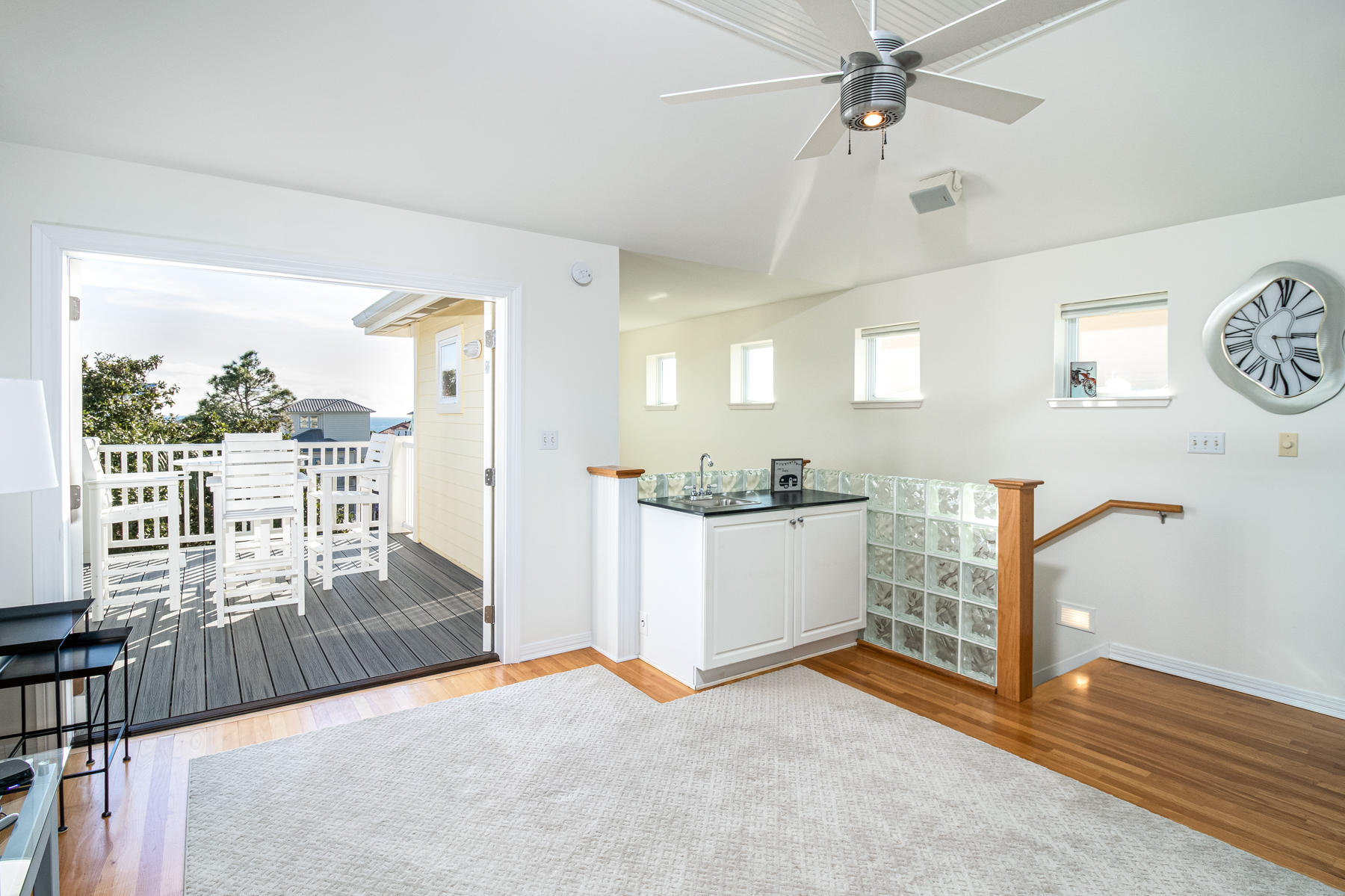 CALYPSO POINTE - Residential