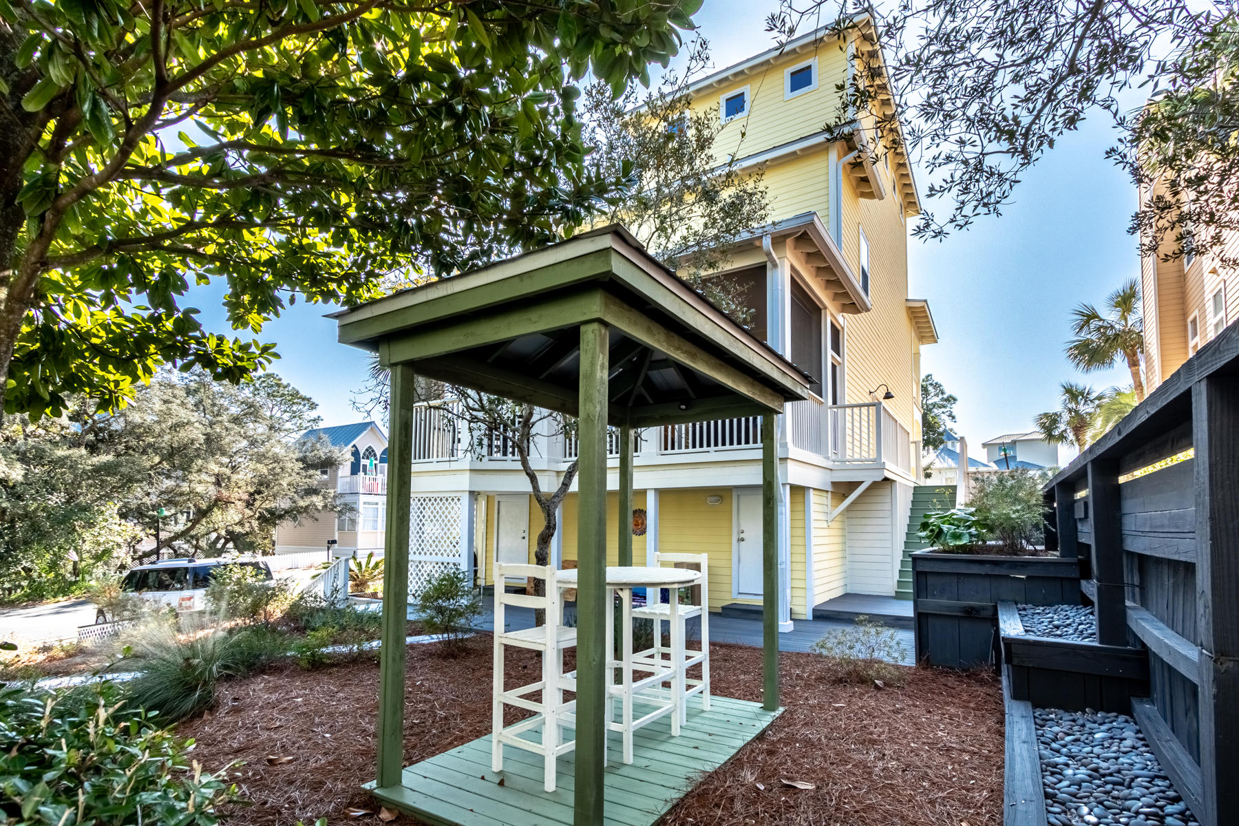 CALYPSO POINTE - Residential