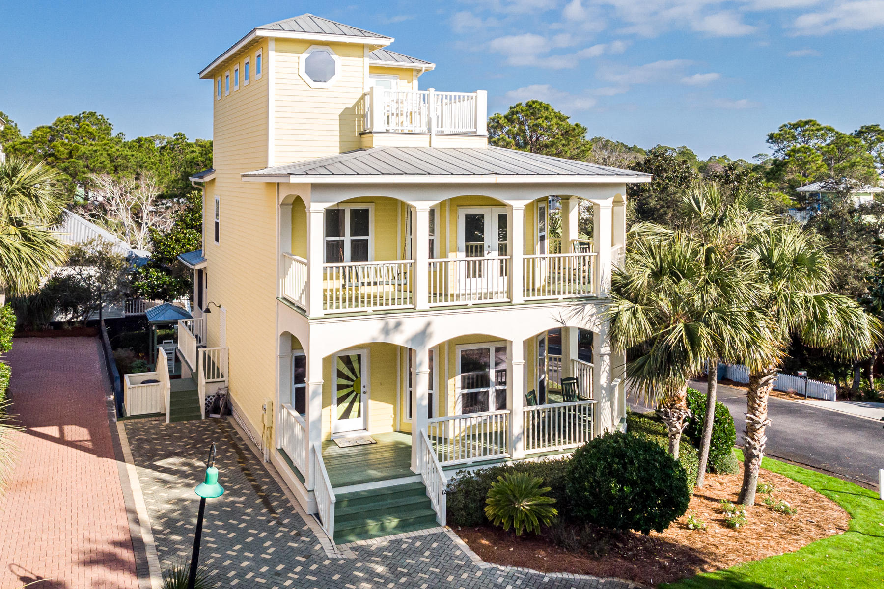 CALYPSO POINTE - Residential
