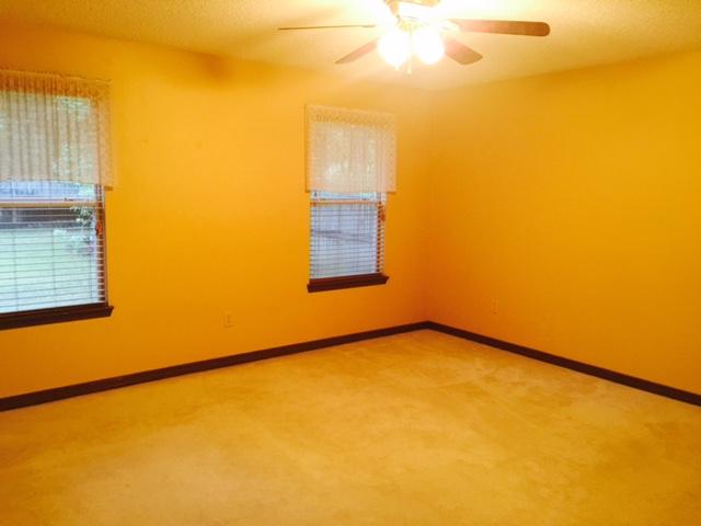 SHADOW OAK S/D - Residential