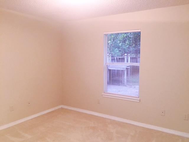 SHADOW OAK S/D - Residential