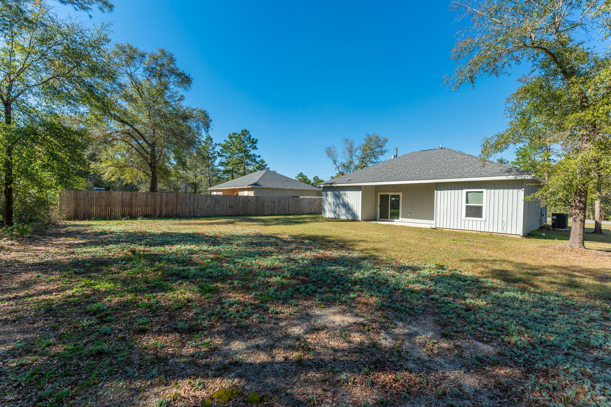 OAKWOOD HILLS UNIT 3 - Residential Lease