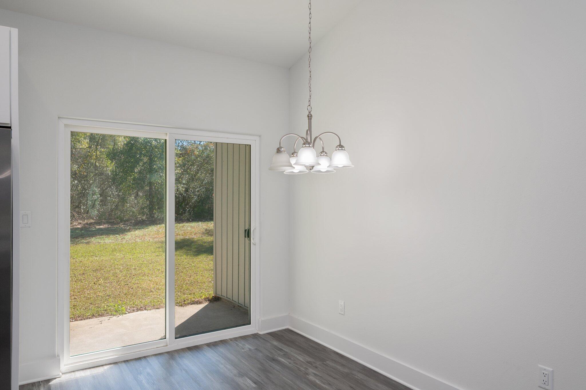 OAKWOOD HILLS UNIT 3 - Residential Lease