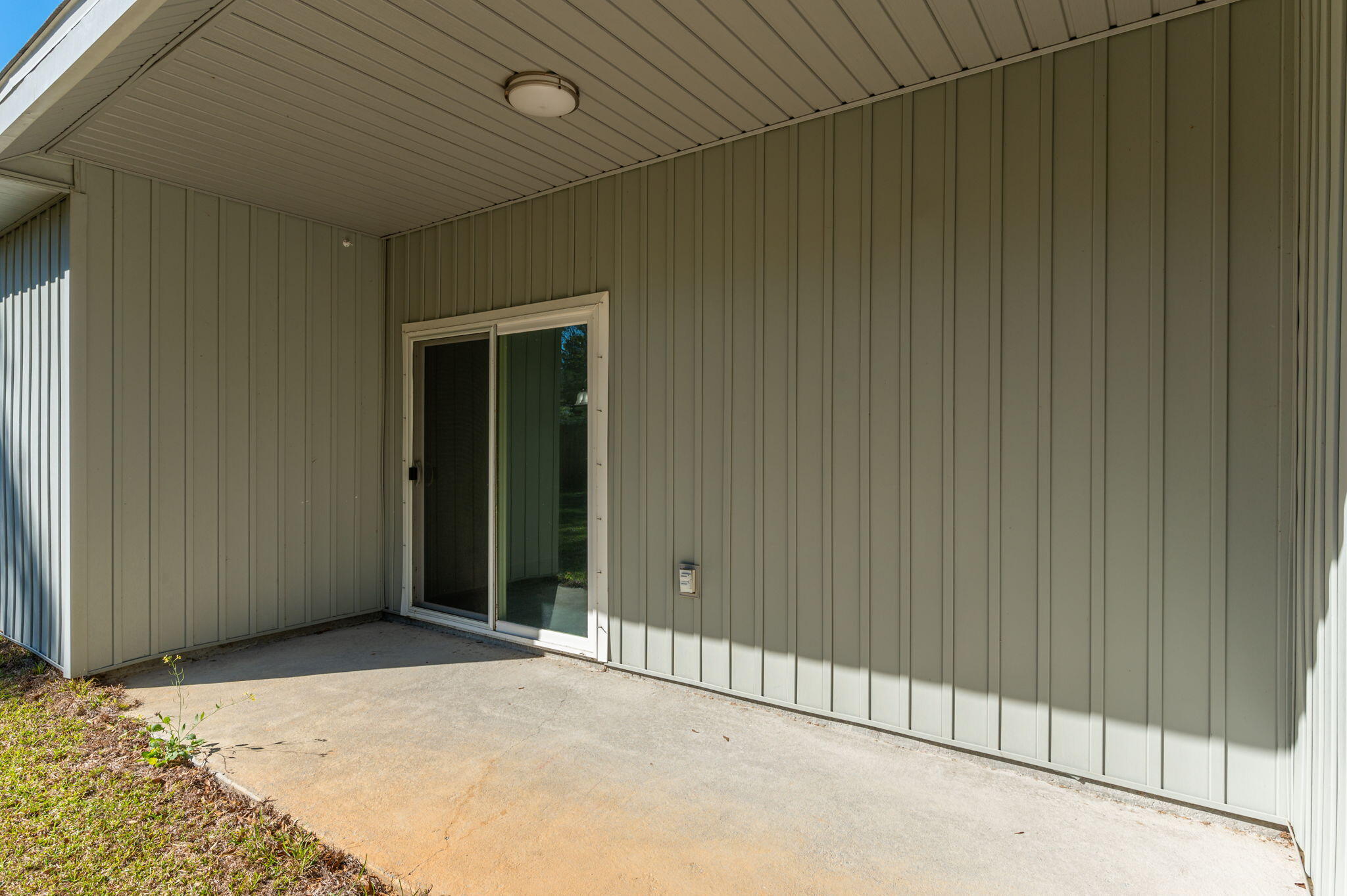 OAKWOOD HILLS UNIT 3 - Residential Lease