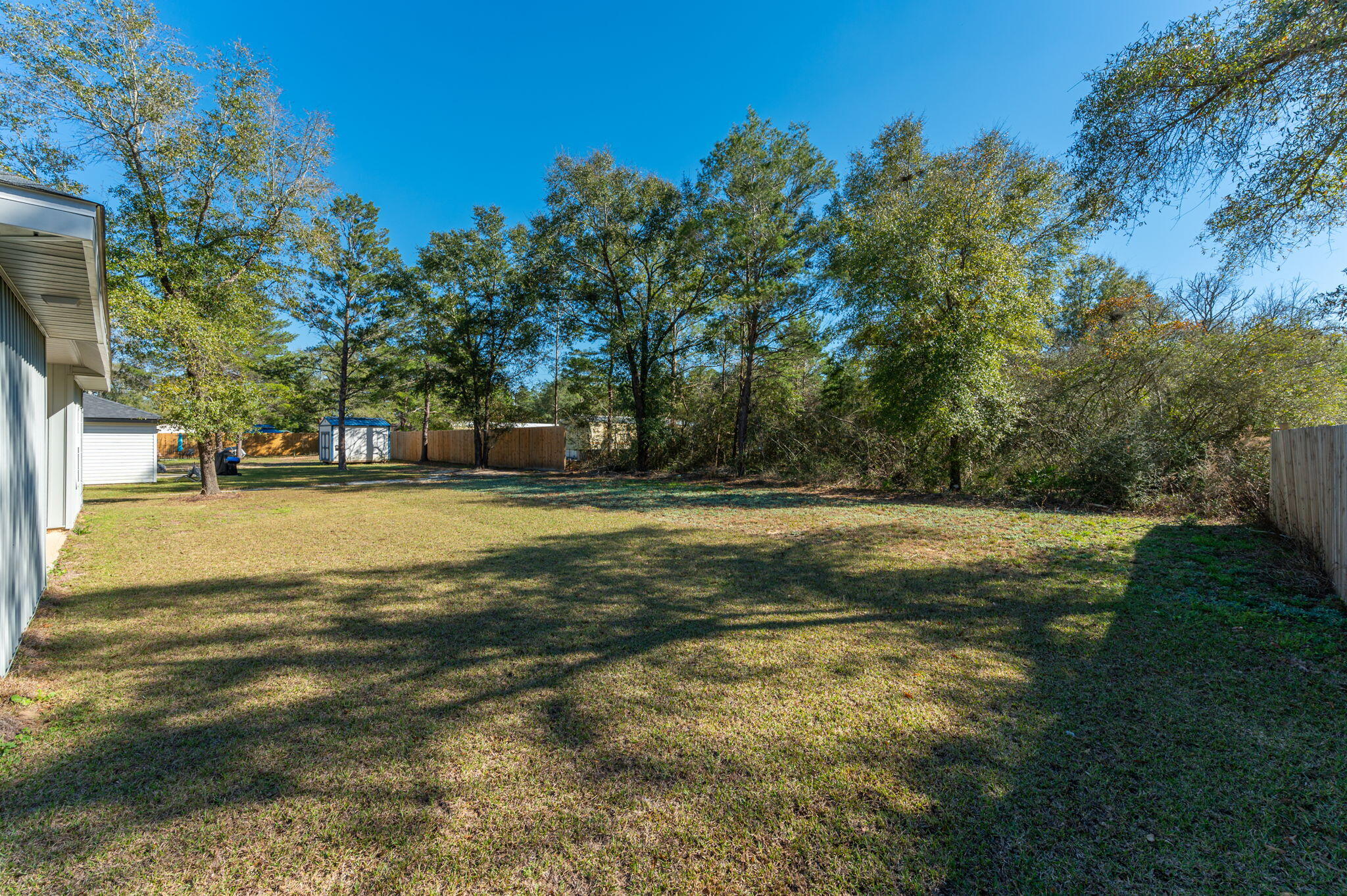 OAKWOOD HILLS UNIT 3 - Residential Lease