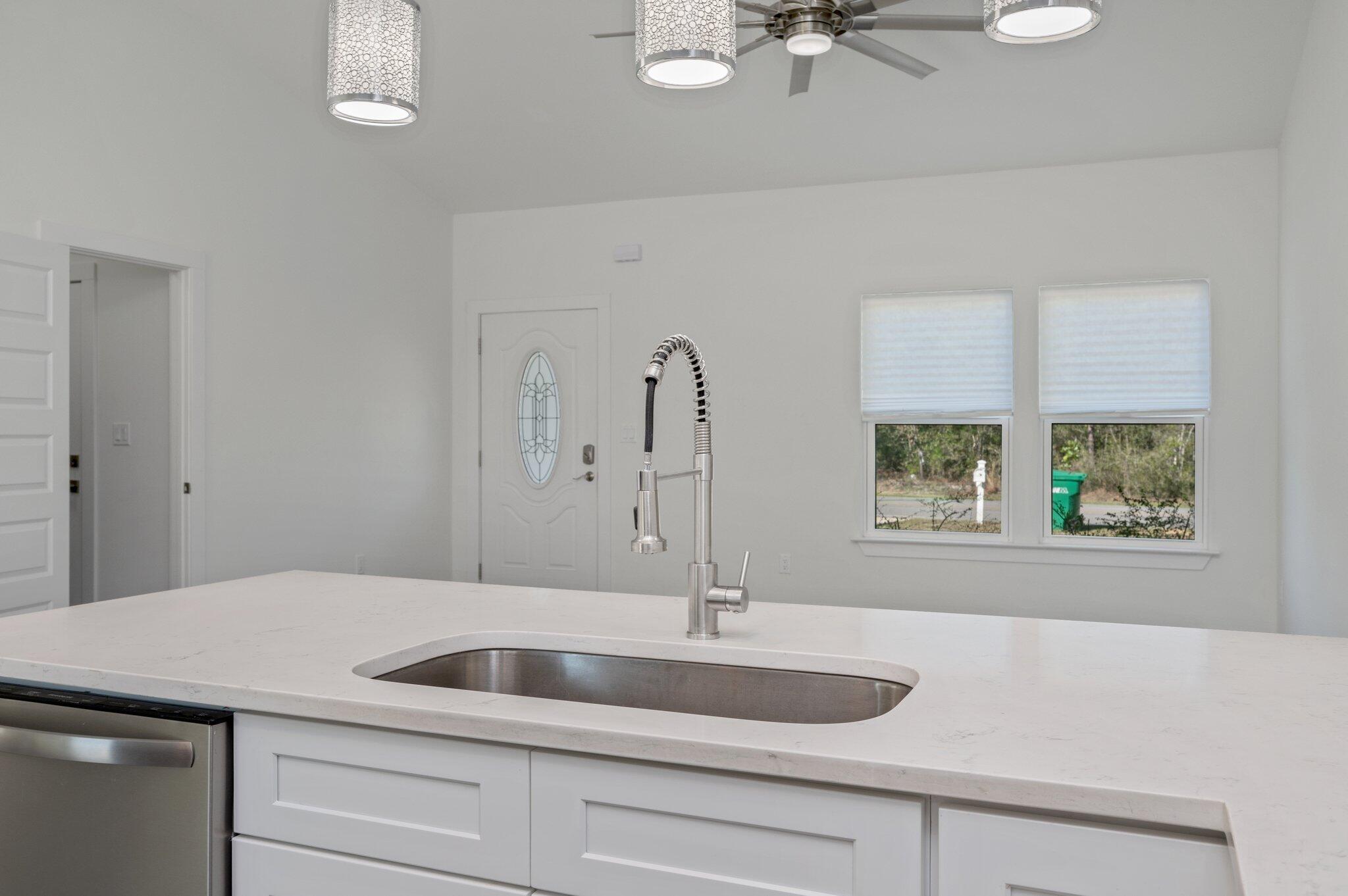 OAKWOOD HILLS UNIT 3 - Residential Lease