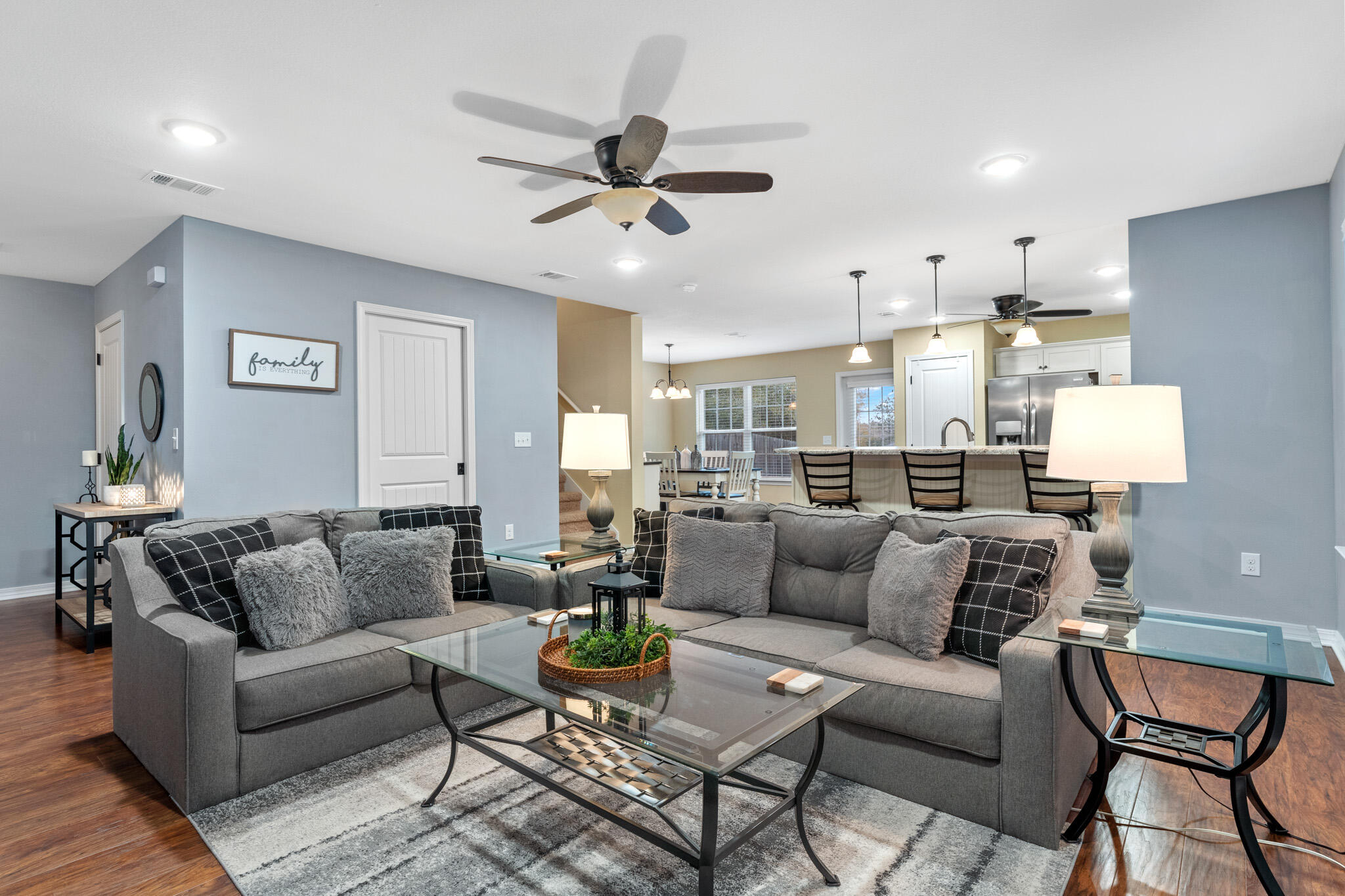 STILLWELL ESTATES - Residential