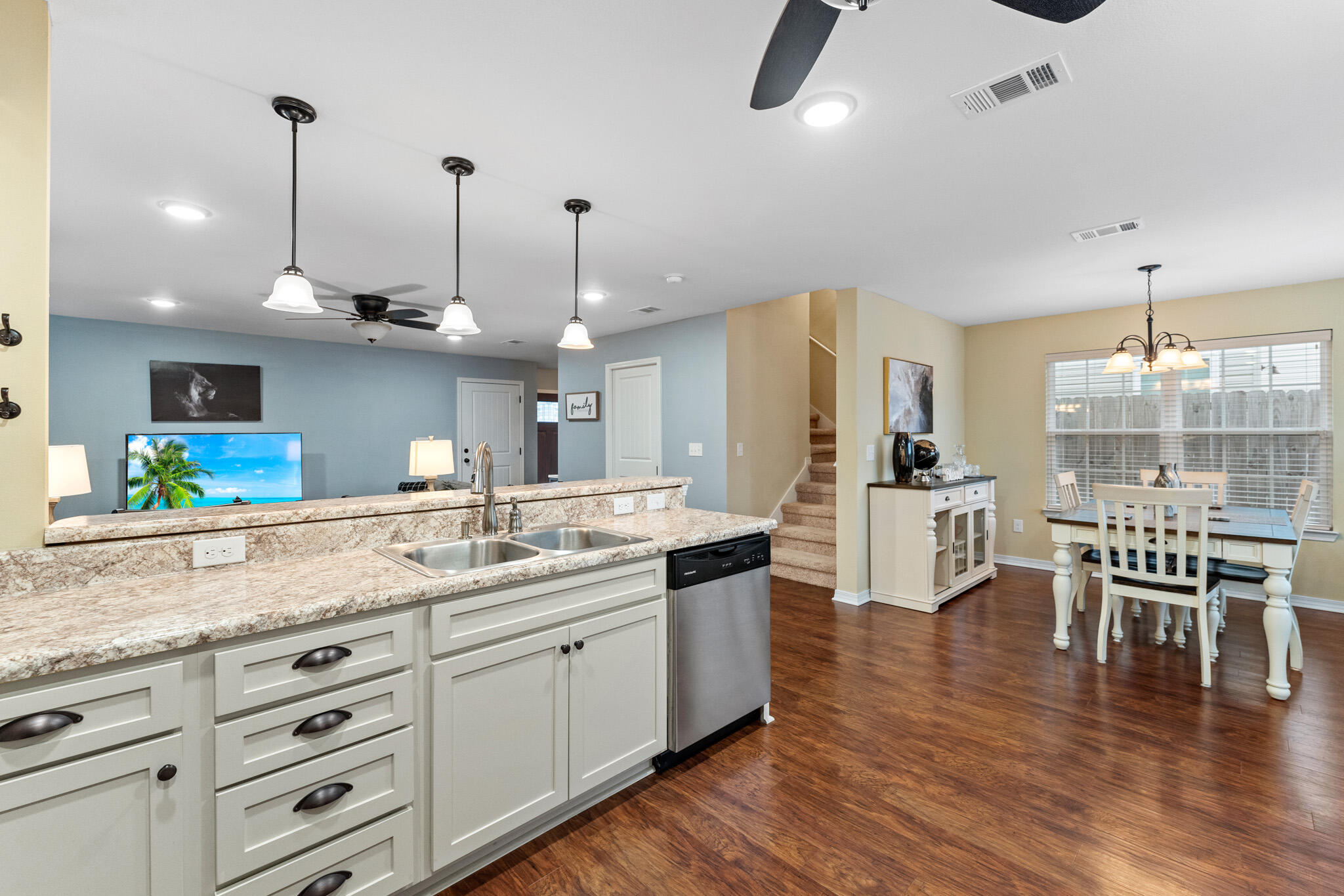 STILLWELL ESTATES - Residential