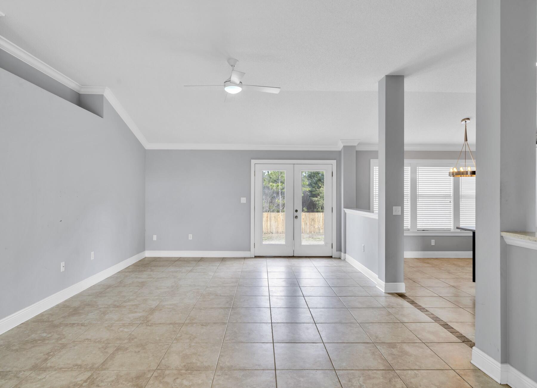 SKY RIDGE ESTATES 1ST ADD - Residential