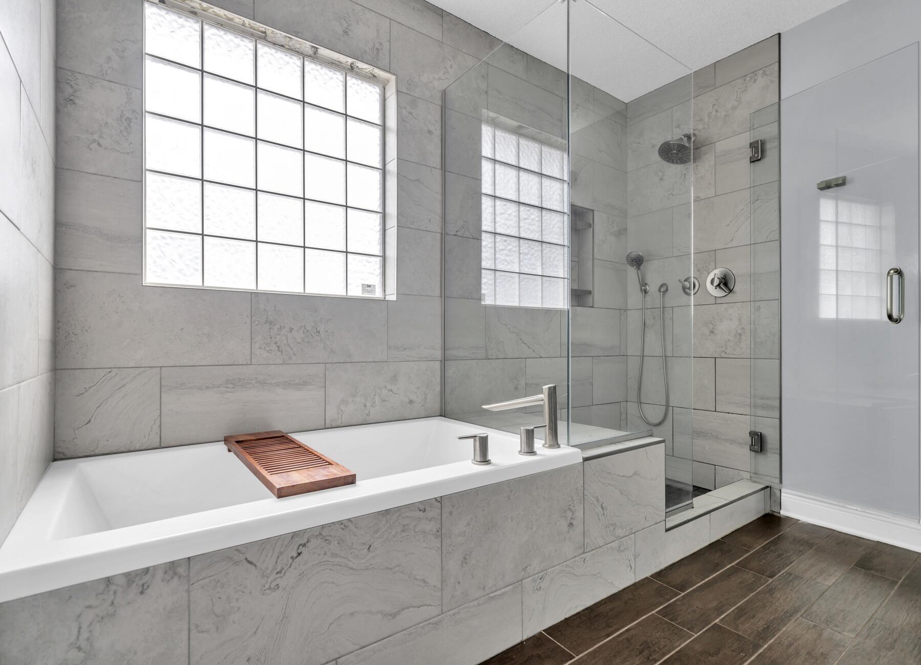 SKY RIDGE ESTATES 1ST ADD - Residential