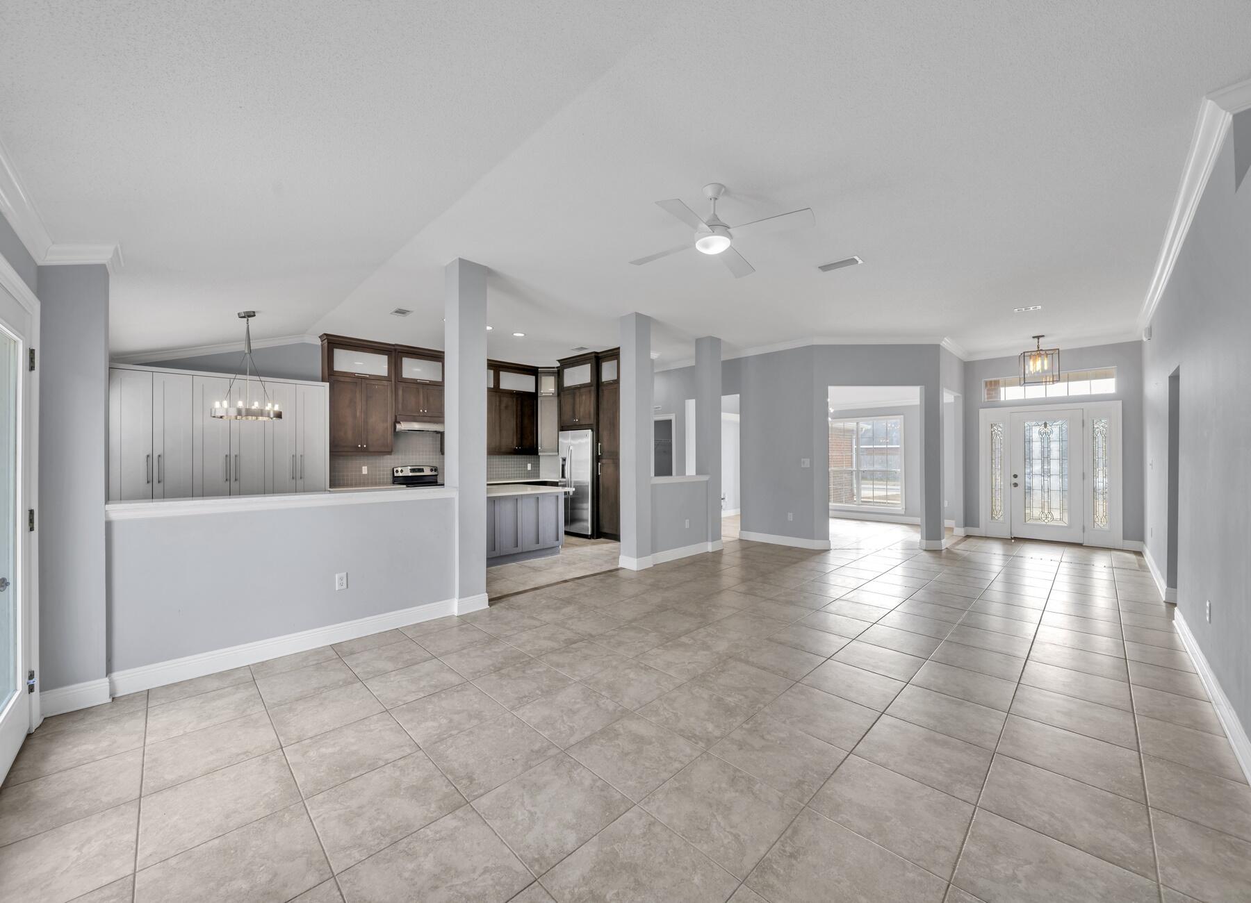 SKY RIDGE ESTATES 1ST ADD - Residential