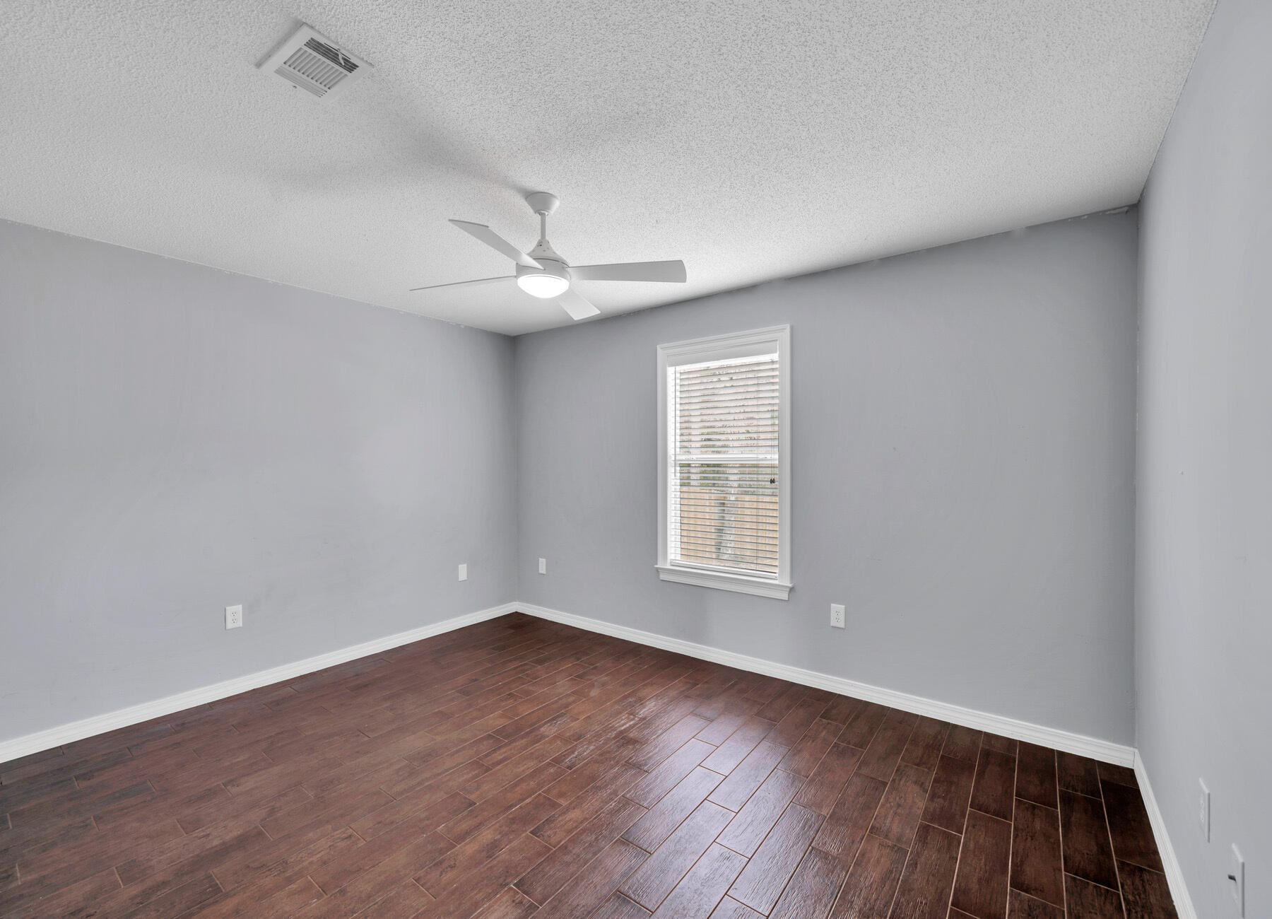 SKY RIDGE ESTATES 1ST ADD - Residential