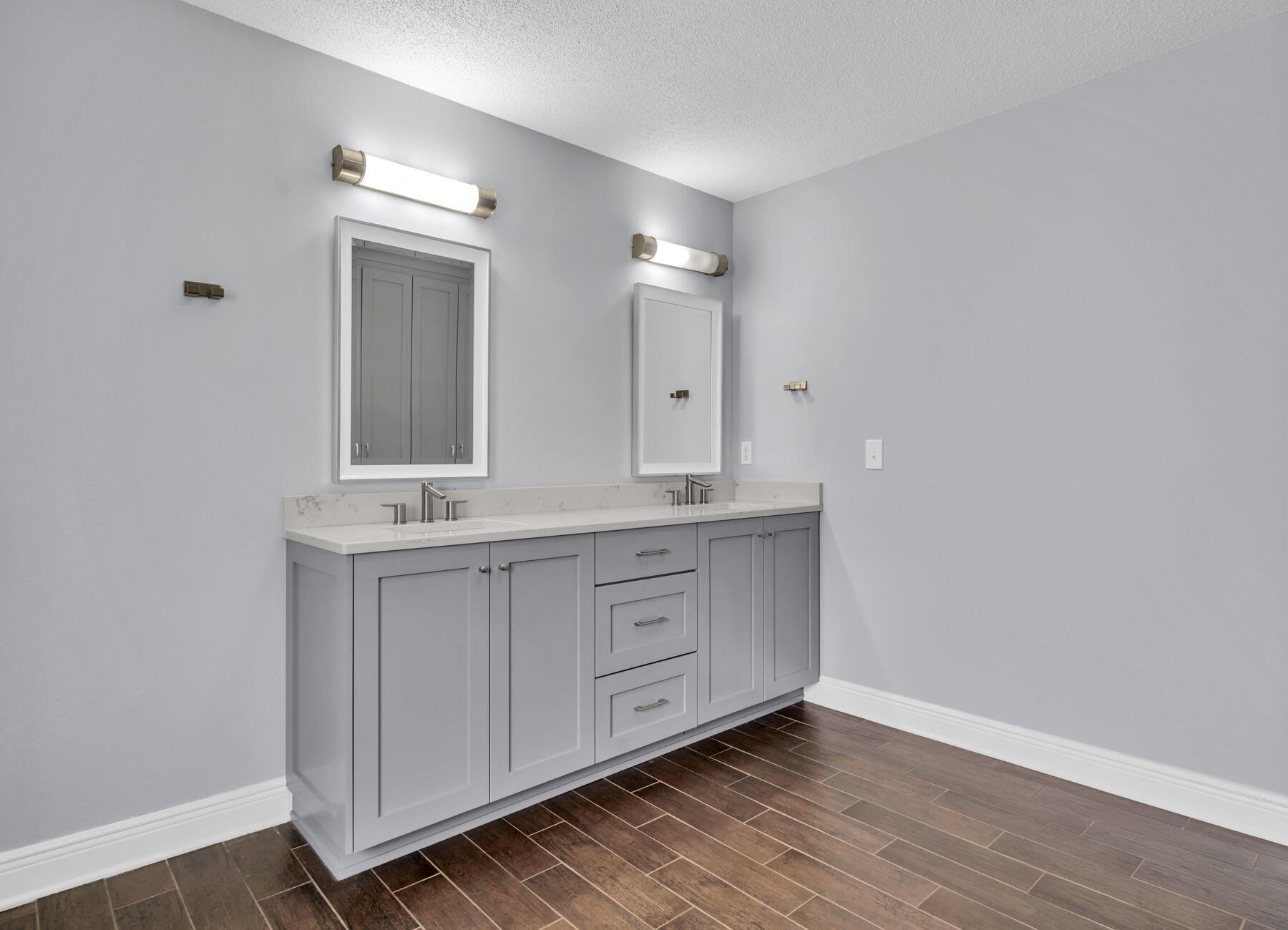 SKY RIDGE ESTATES 1ST ADD - Residential