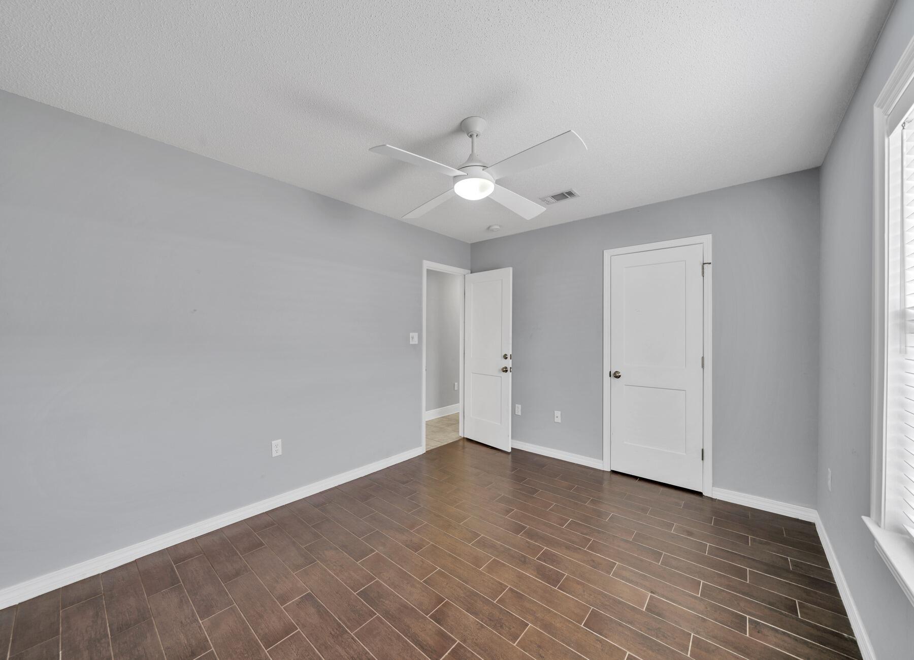 SKY RIDGE ESTATES 1ST ADD - Residential