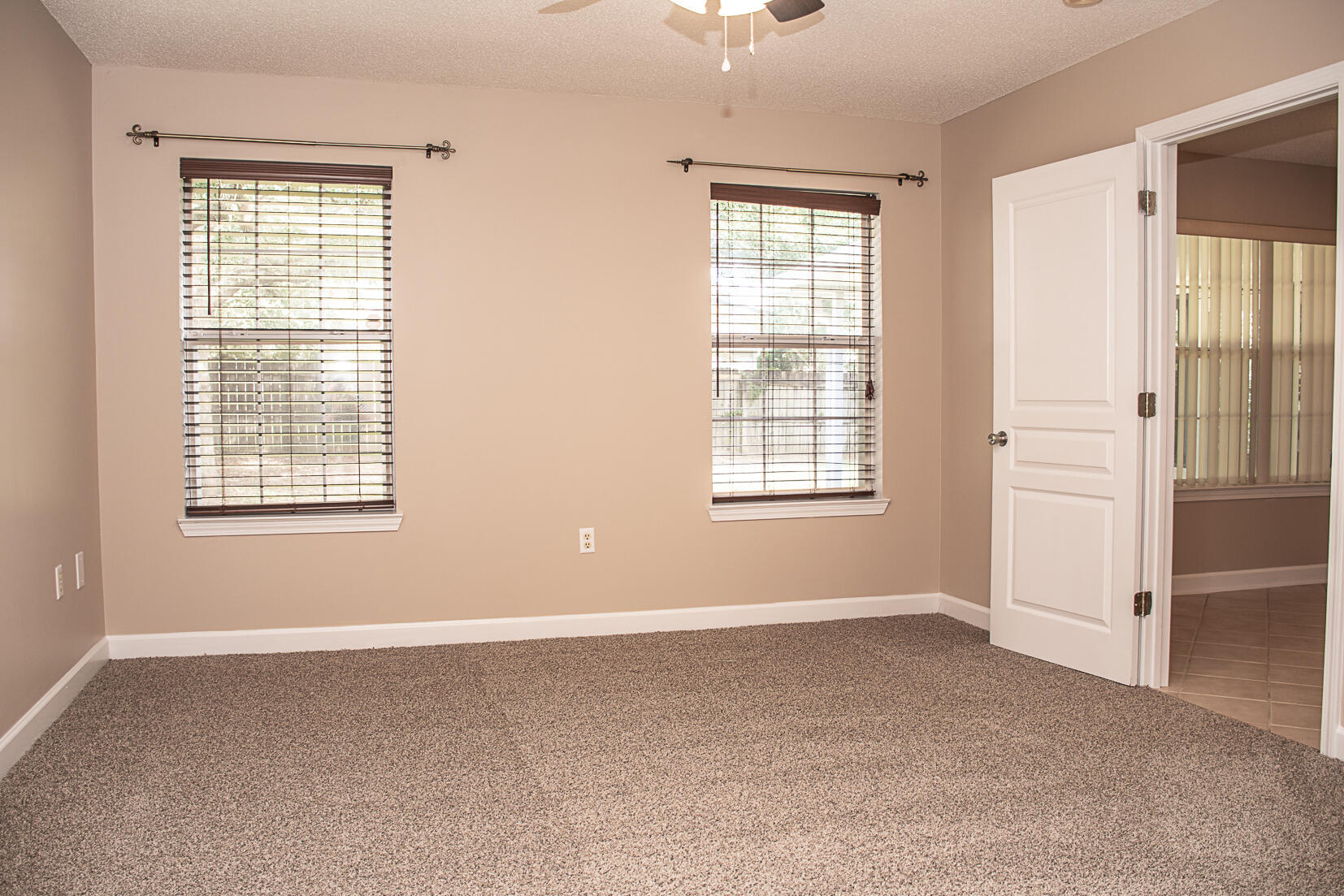 STEEPLECHASE PH 2 - Residential Lease