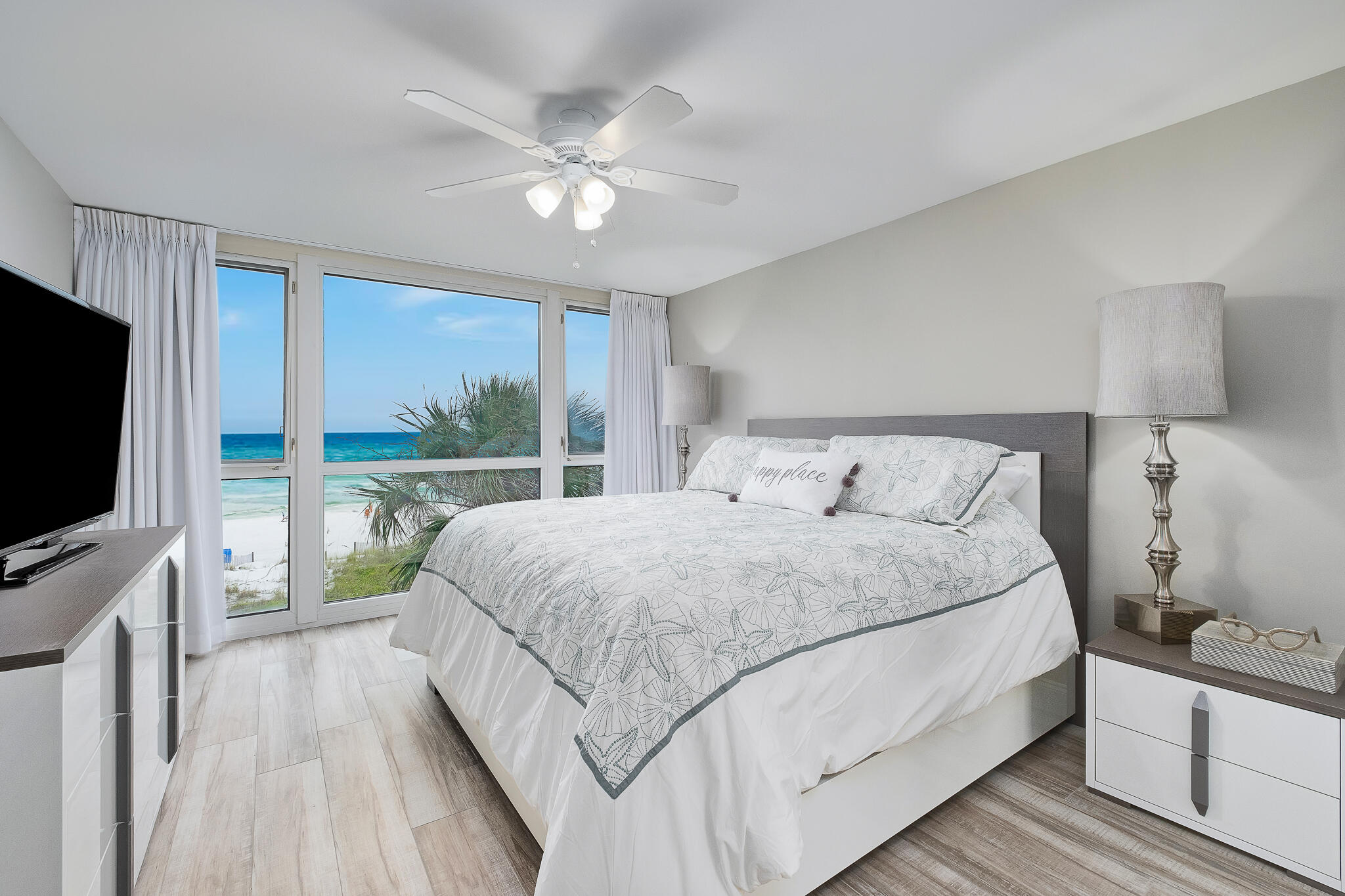 GRAND MARINER PH 1 - Residential