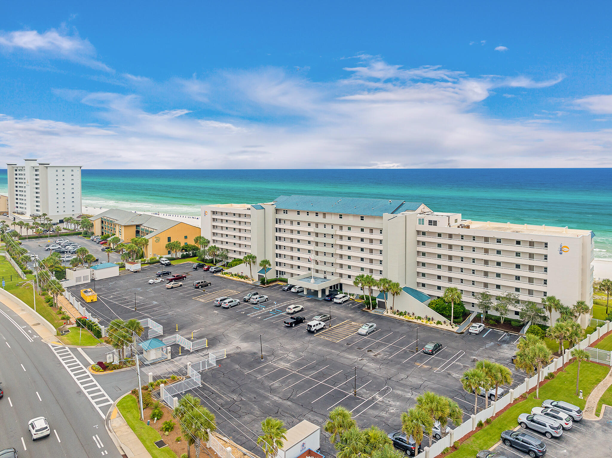 GRAND MARINER PH 1 - Residential