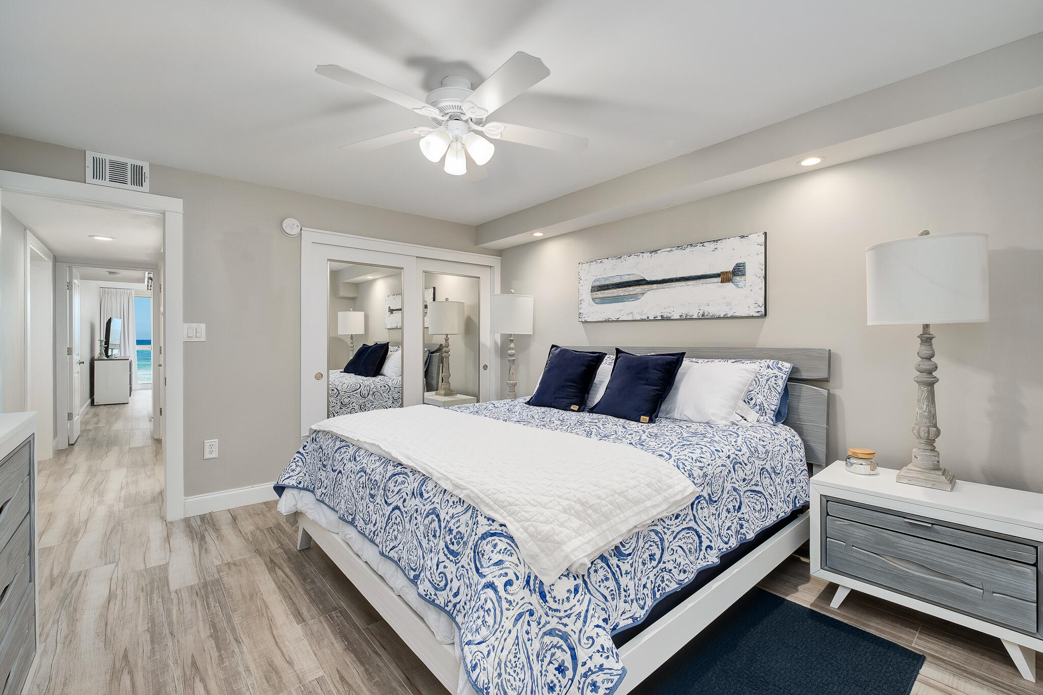 GRAND MARINER PH 1 - Residential