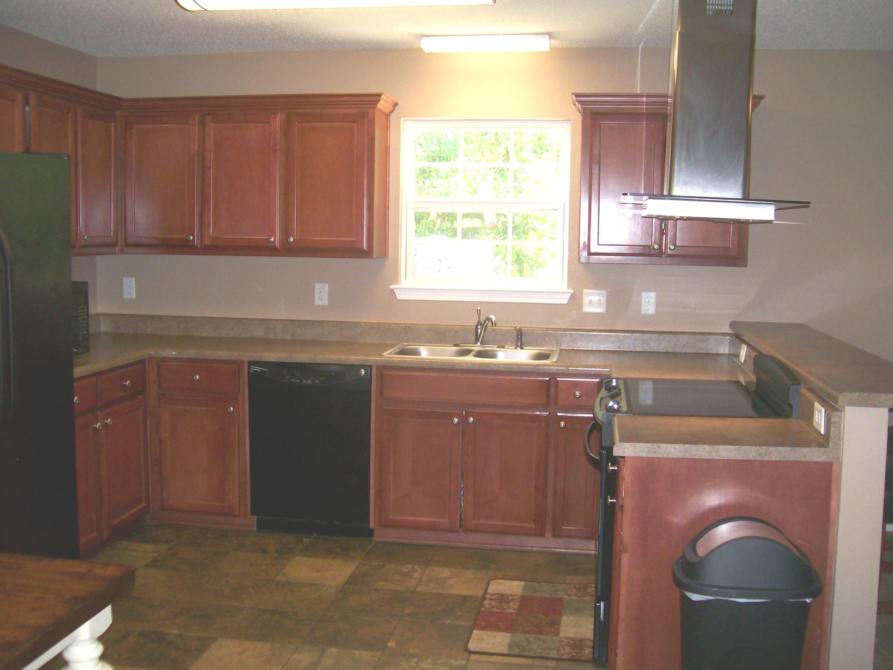 HOLLEY BY THE SEA - Residential