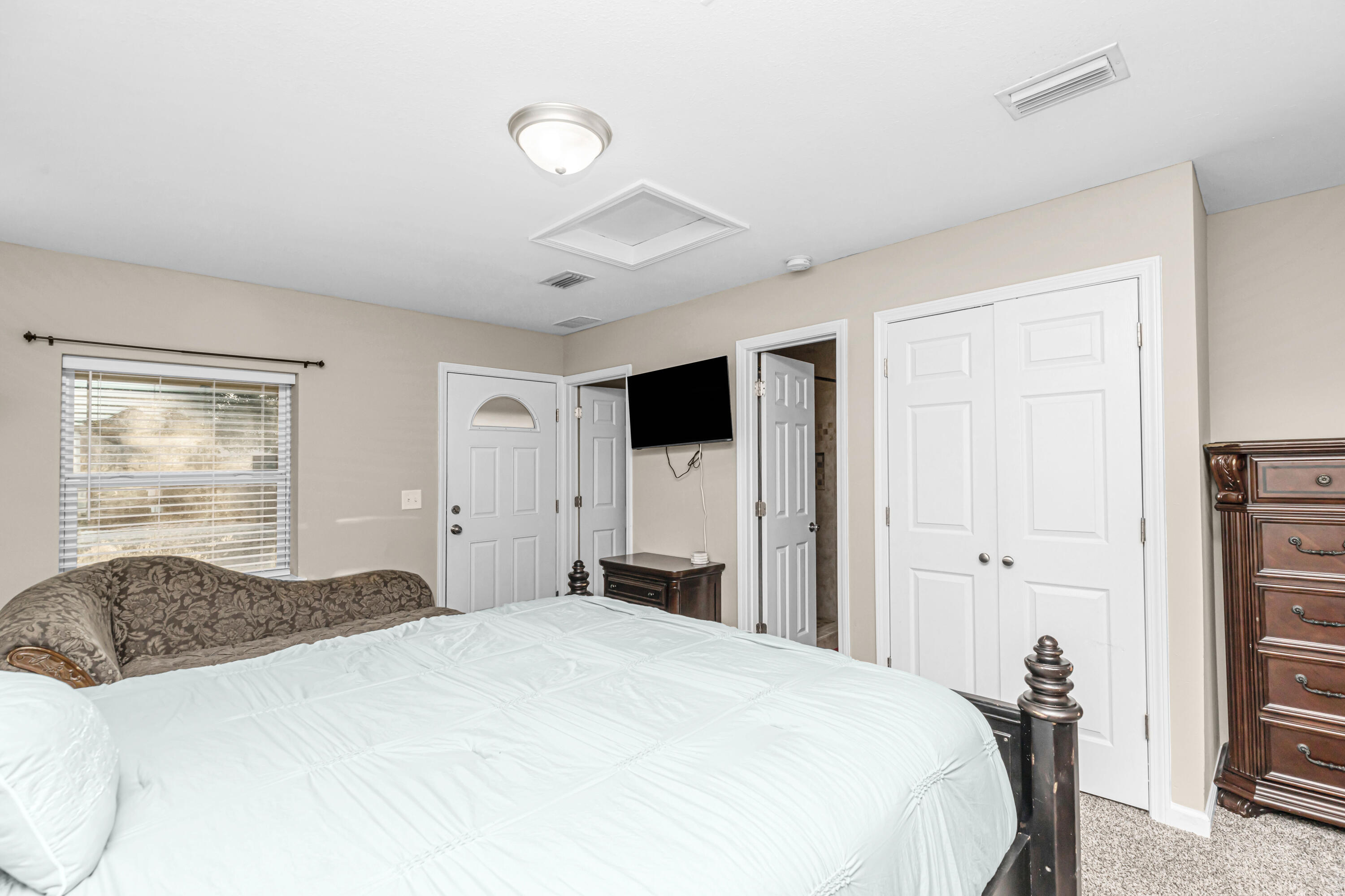 SYLVANIA HEIGHTS - Residential Lease